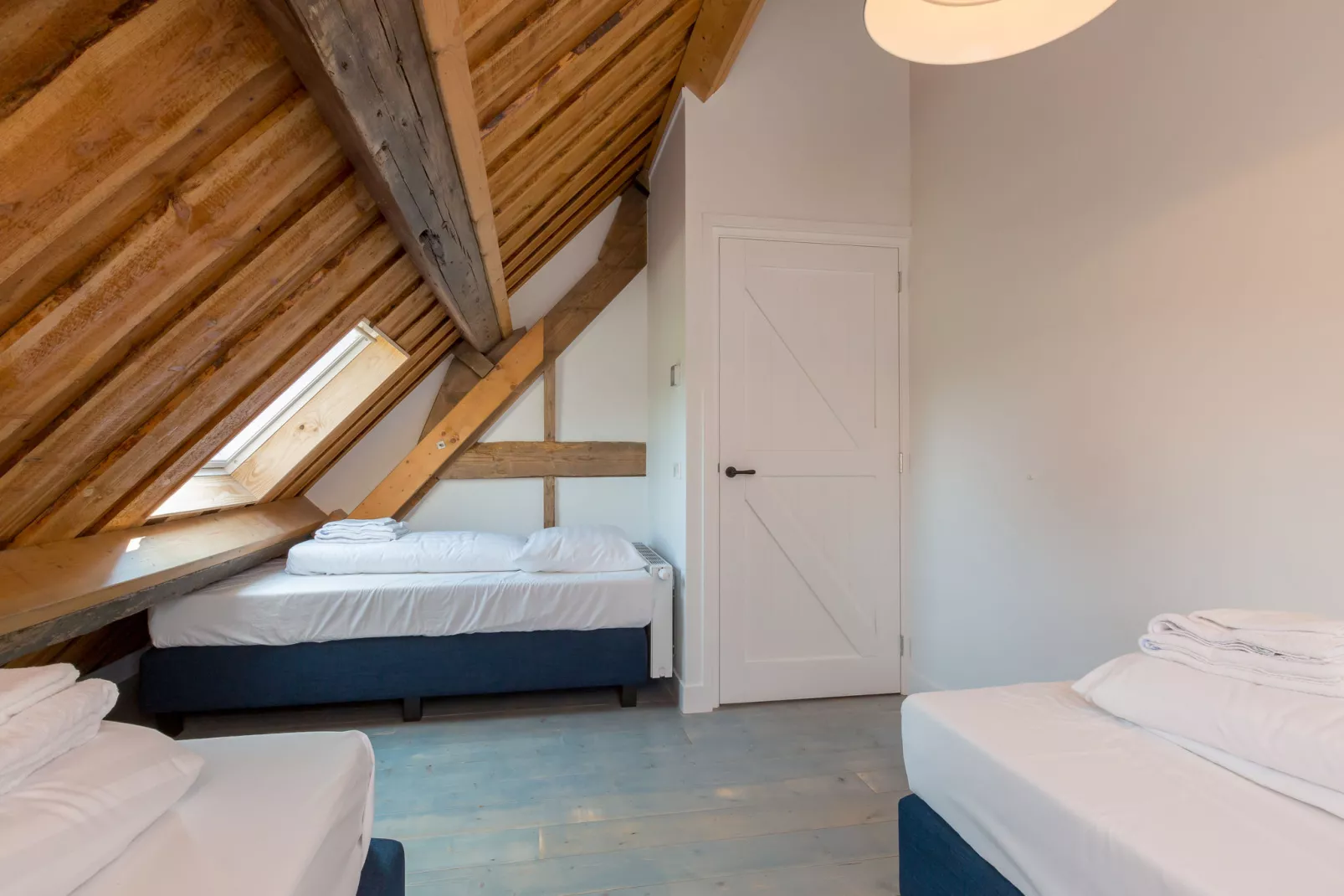 Lepelstraat 18B  Vrouwenpolder "'t Zwartje"-Slaapkamer