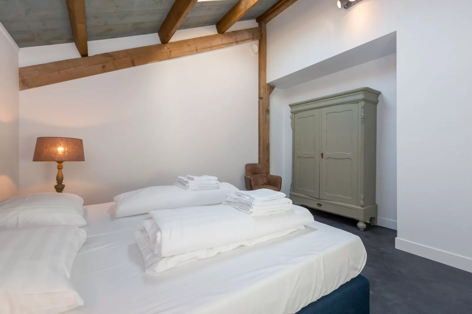 Lepelstraat 18B  Vrouwenpolder "'t Zwartje"-Slaapkamer