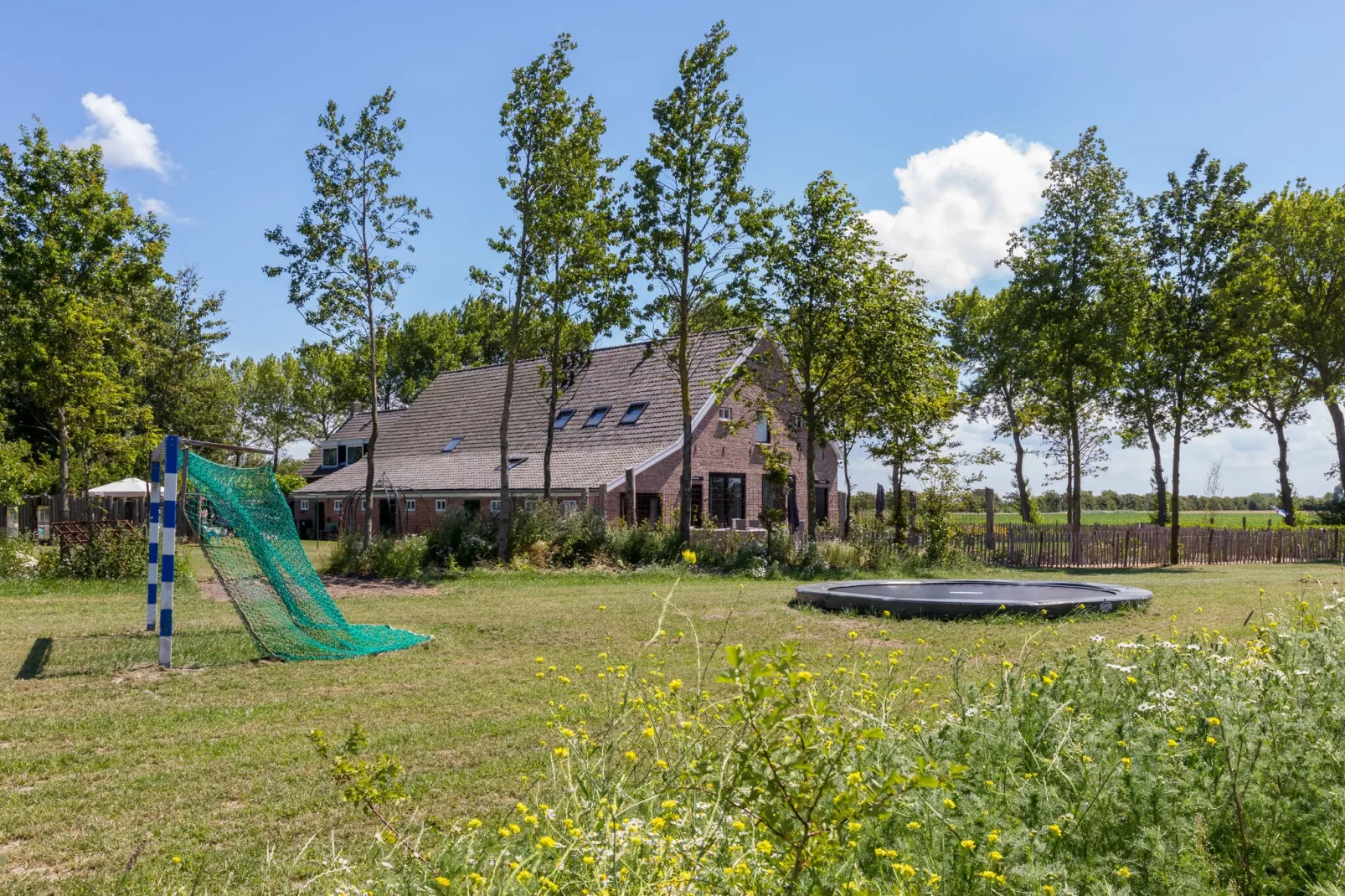 Lepelstraat 18B  Vrouwenpolder "'t Zwartje"-Tuinen zomer