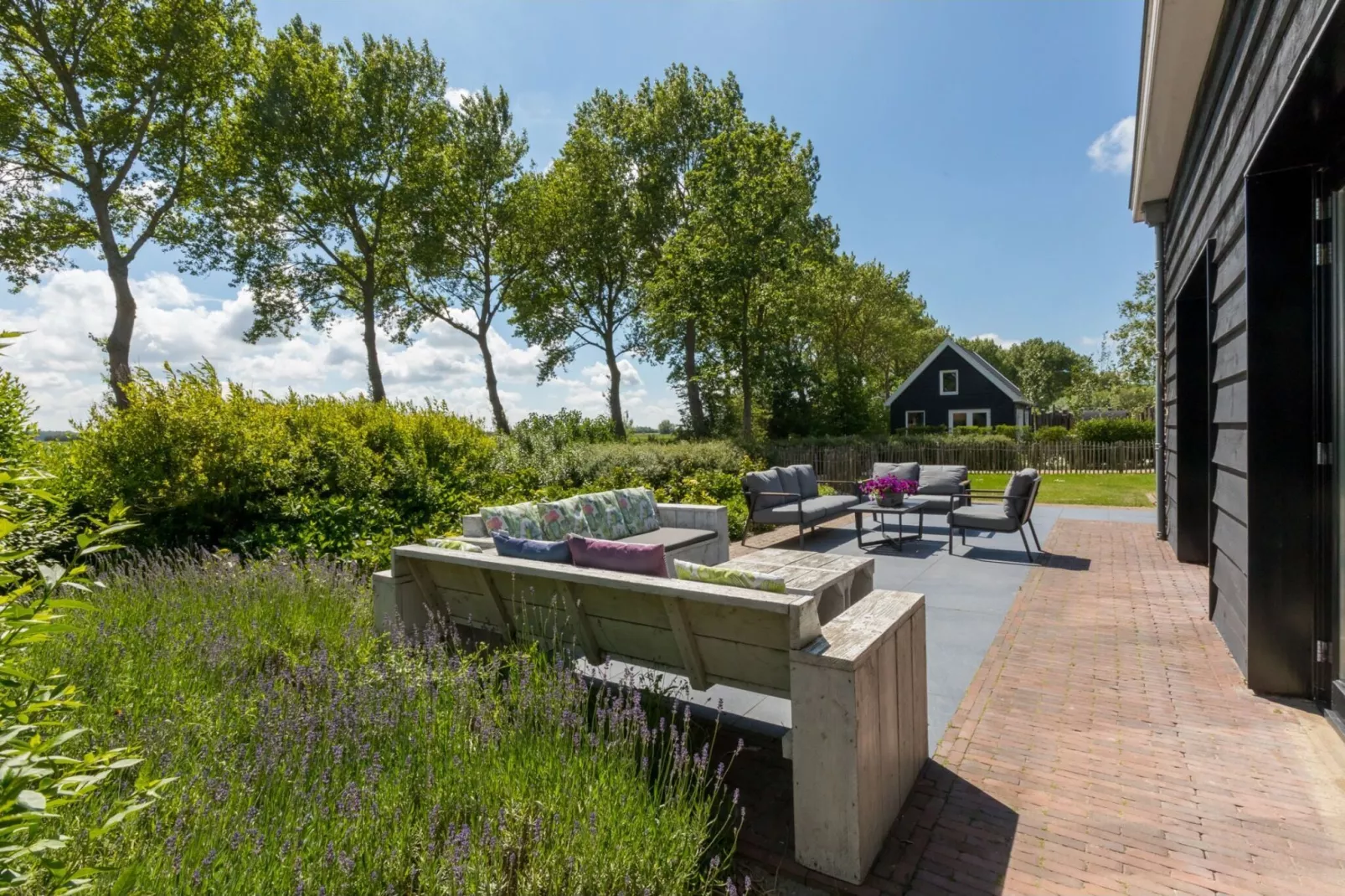 Familiehuis t Blauwzwartje-Terrasbalkon