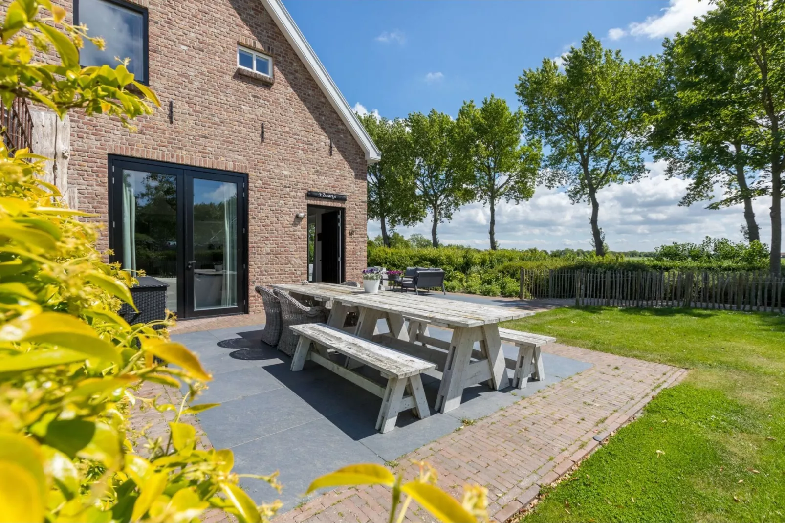 Familiehuis t Blauwzwartje-Terrasbalkon