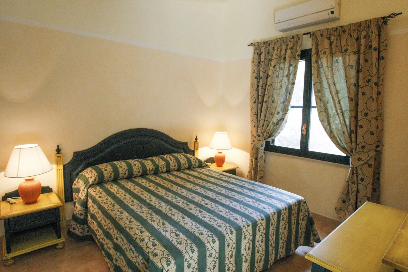 APT studio 2 camere