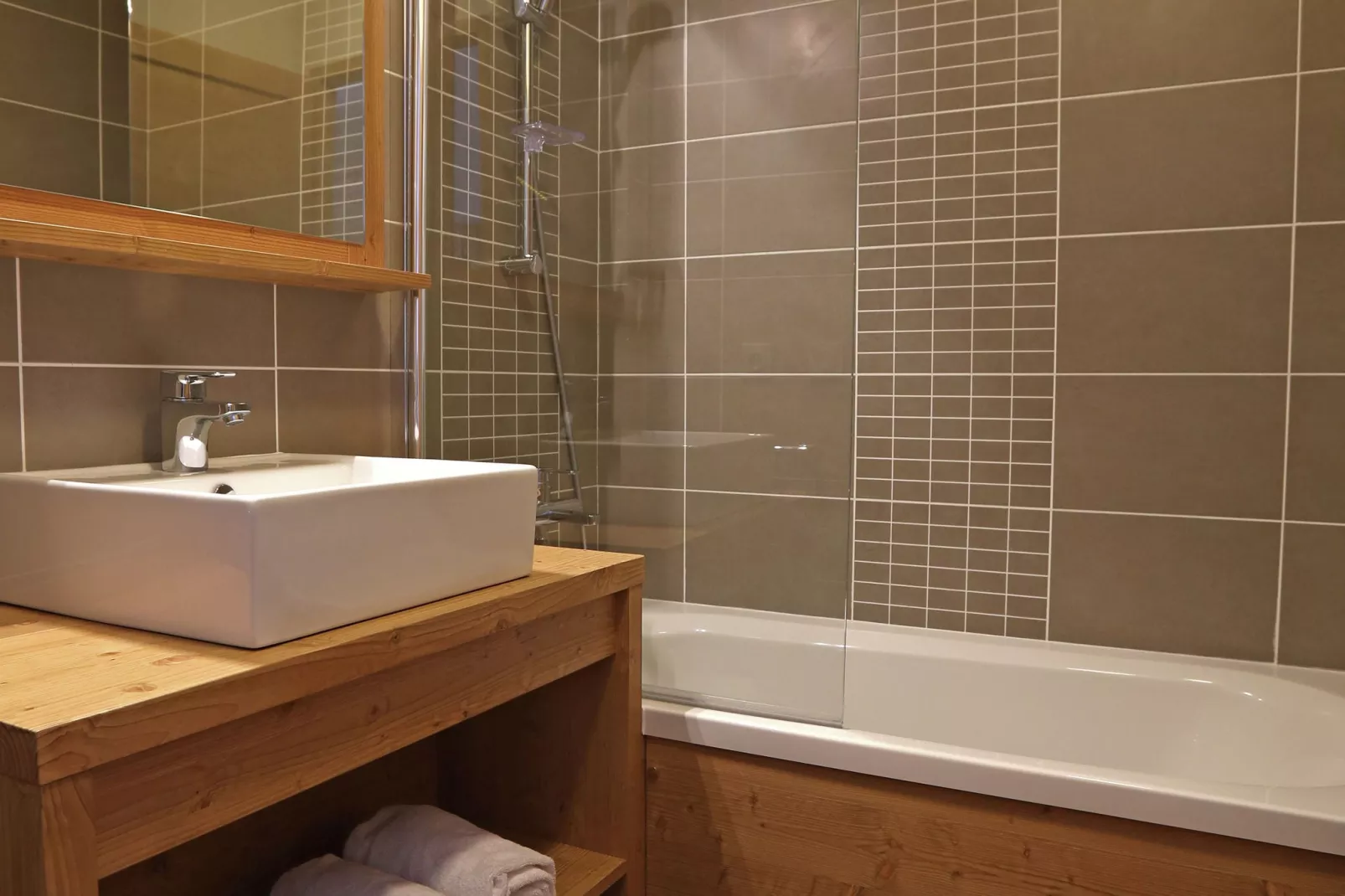 Le Coeur des Loges 4-S63-Badkamer