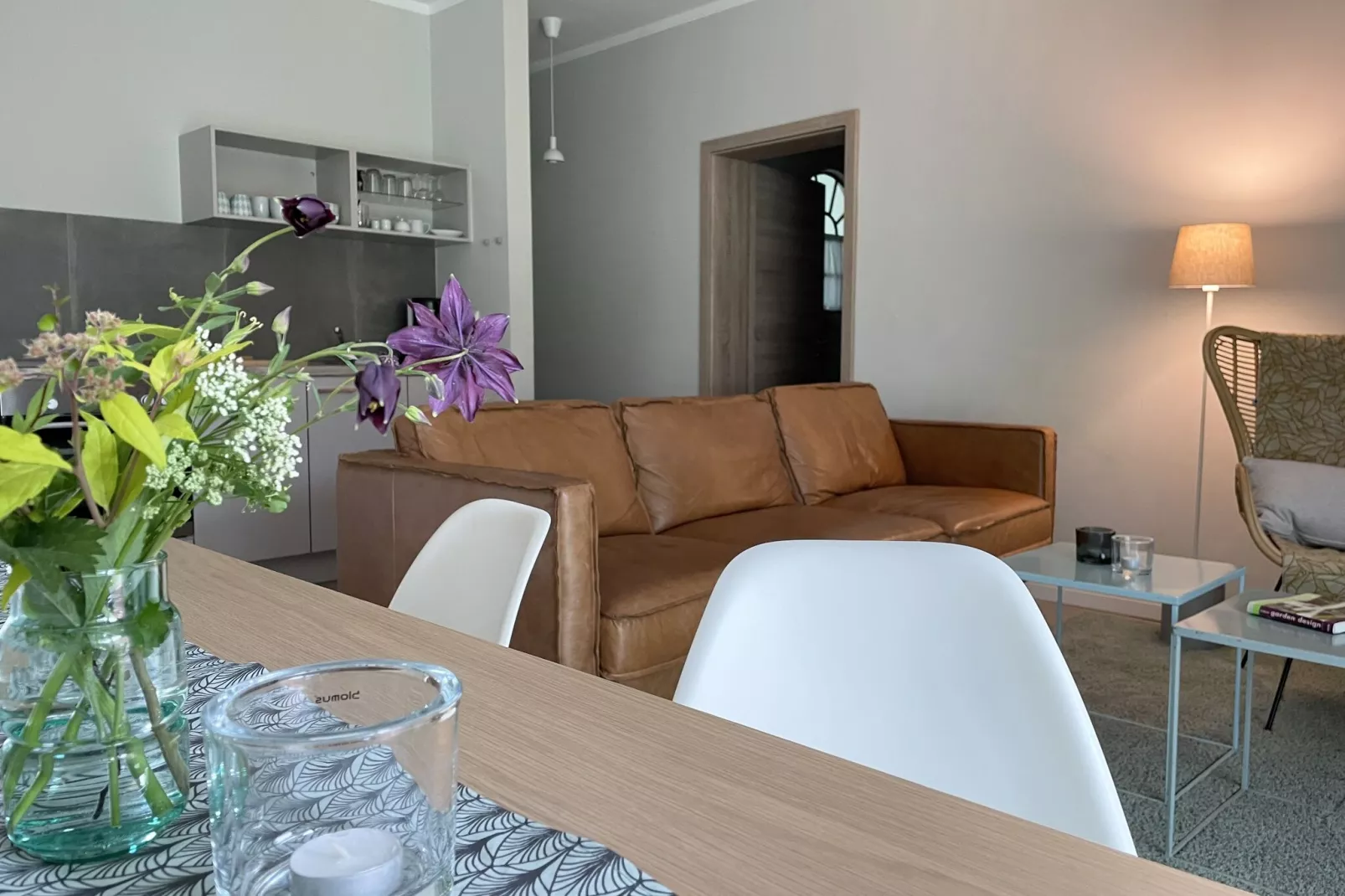 Moderne Ferienwohnung 3-Eetkamer