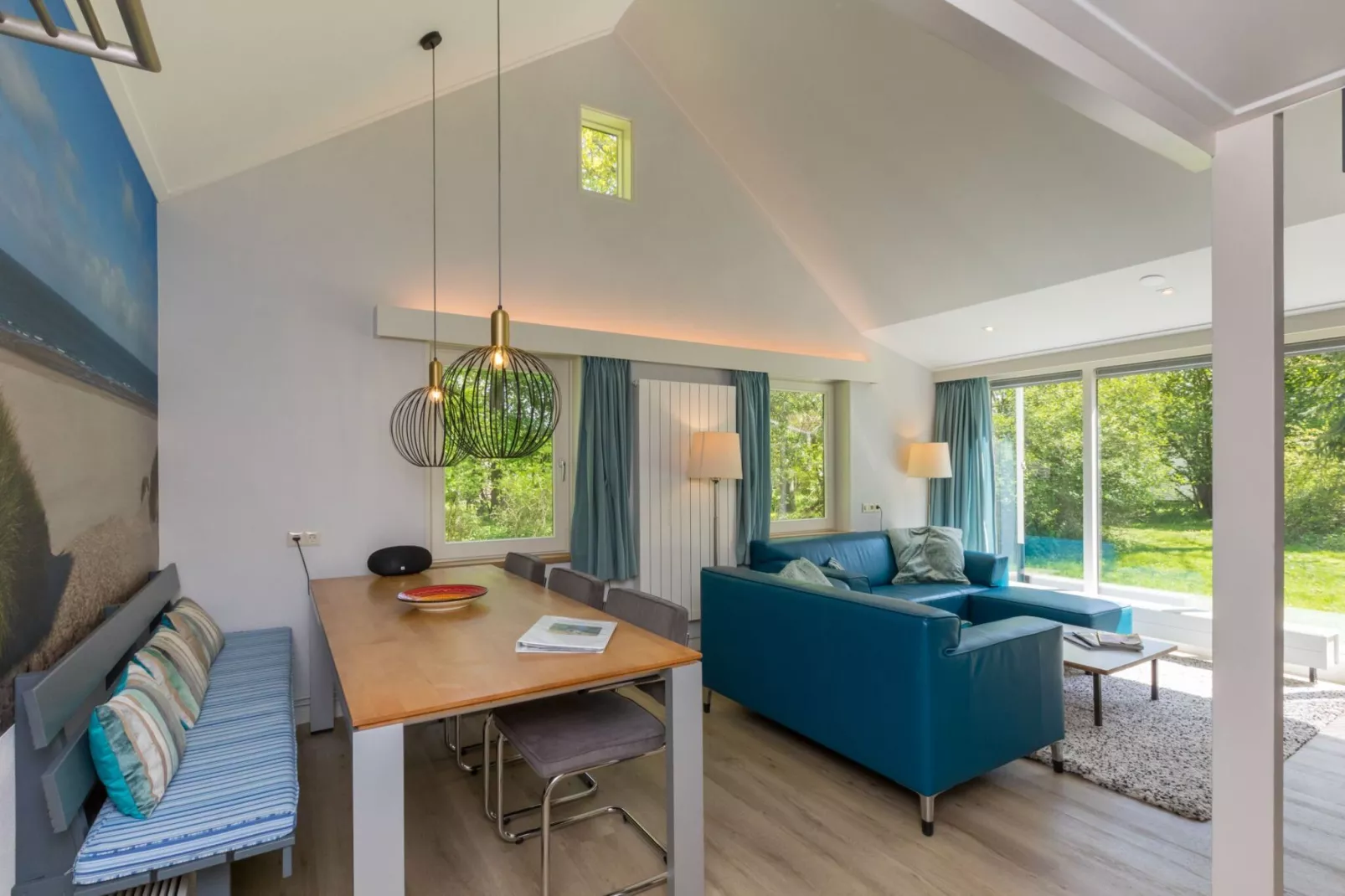 Vakantiehuis - Breezand 6  Vrouwenpolder "De Alk"-Woonkamer
