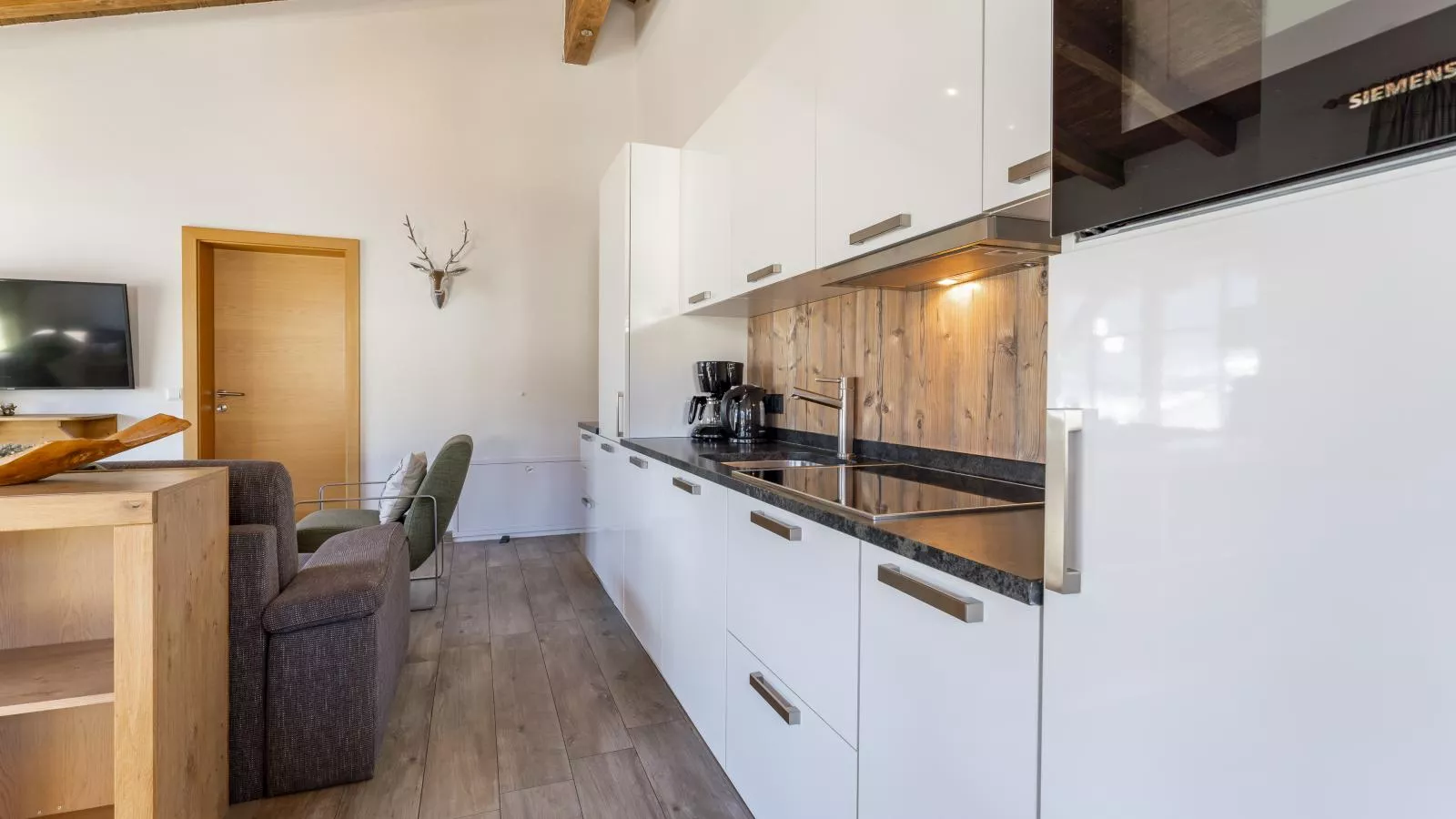 Luxury Tauern Suite Walchen Kaprun 4-Keuken