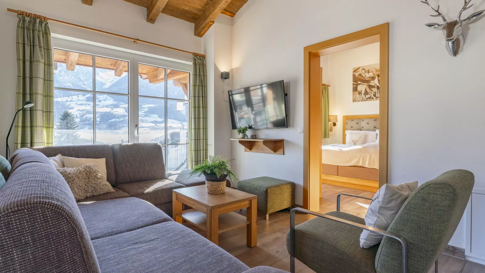 Luxury Tauern Suite Walchen Kaprun 4-Woonkamer