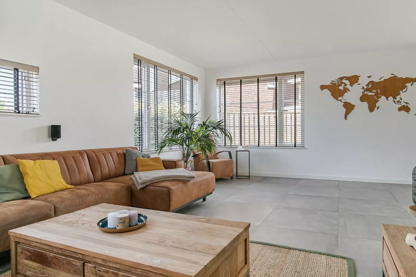 "Vakantiehuis - Albert Aylerstraat 10  Middelburg "-Woonkamer