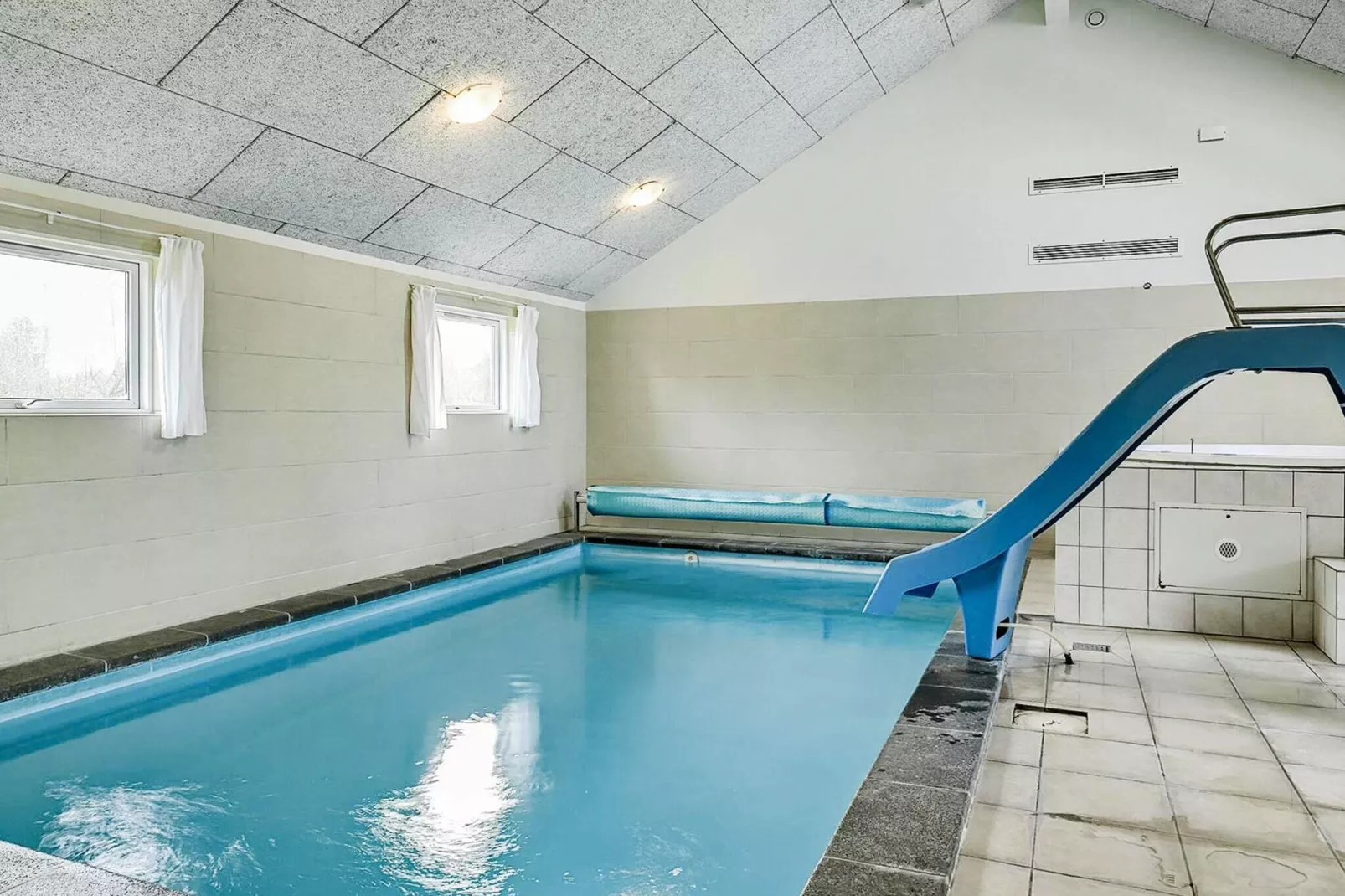 18 persoons vakantie huis in Idestrup-Zwembad