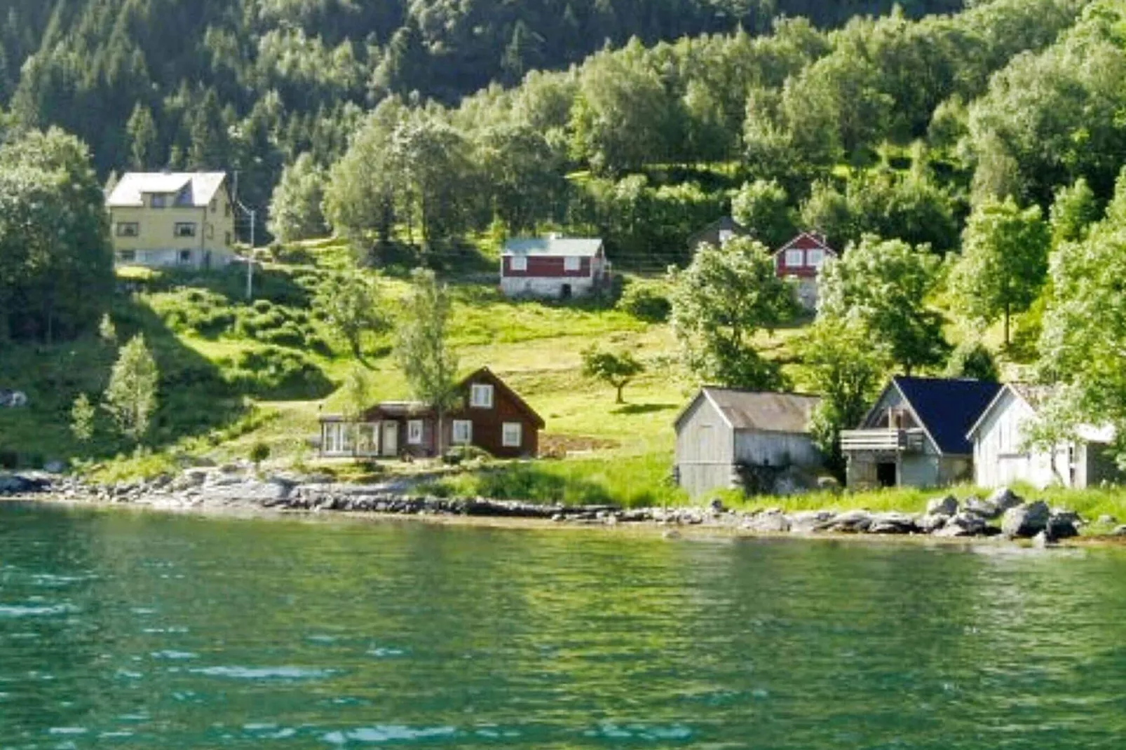 11 persoons vakantie huis in Davik-Buitenlucht