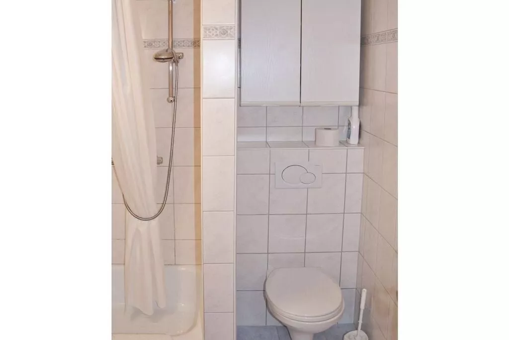 24893-Badkamer