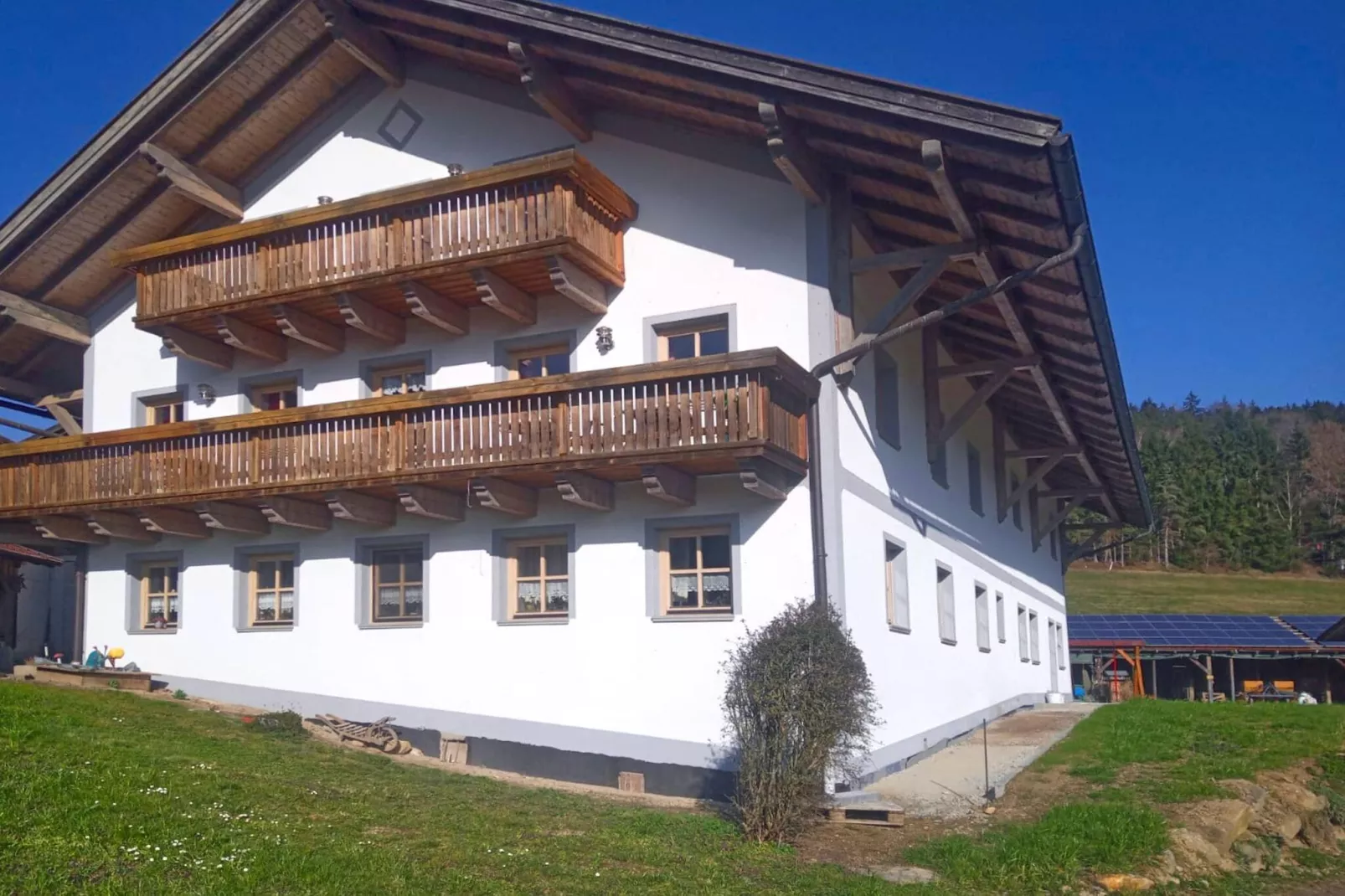 Ferienwohnung Holzfurtner-Buitenkant zomer