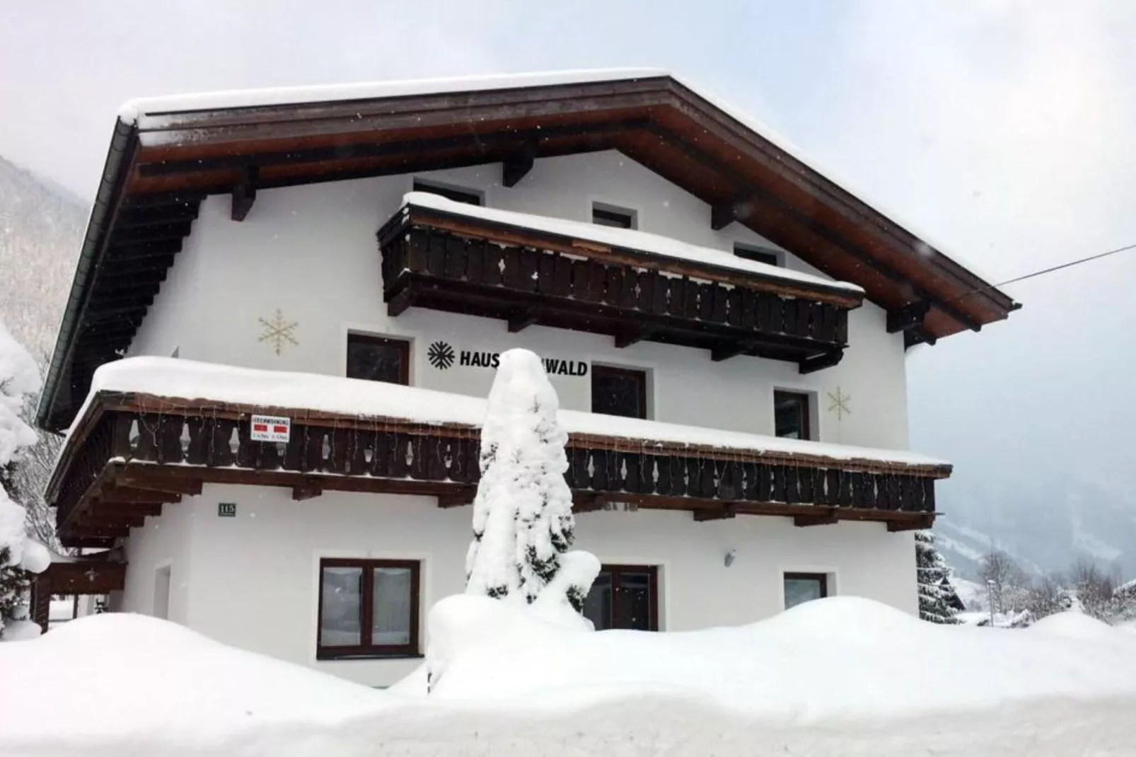 Haus Bergwald TOP 6-Exterieur winter