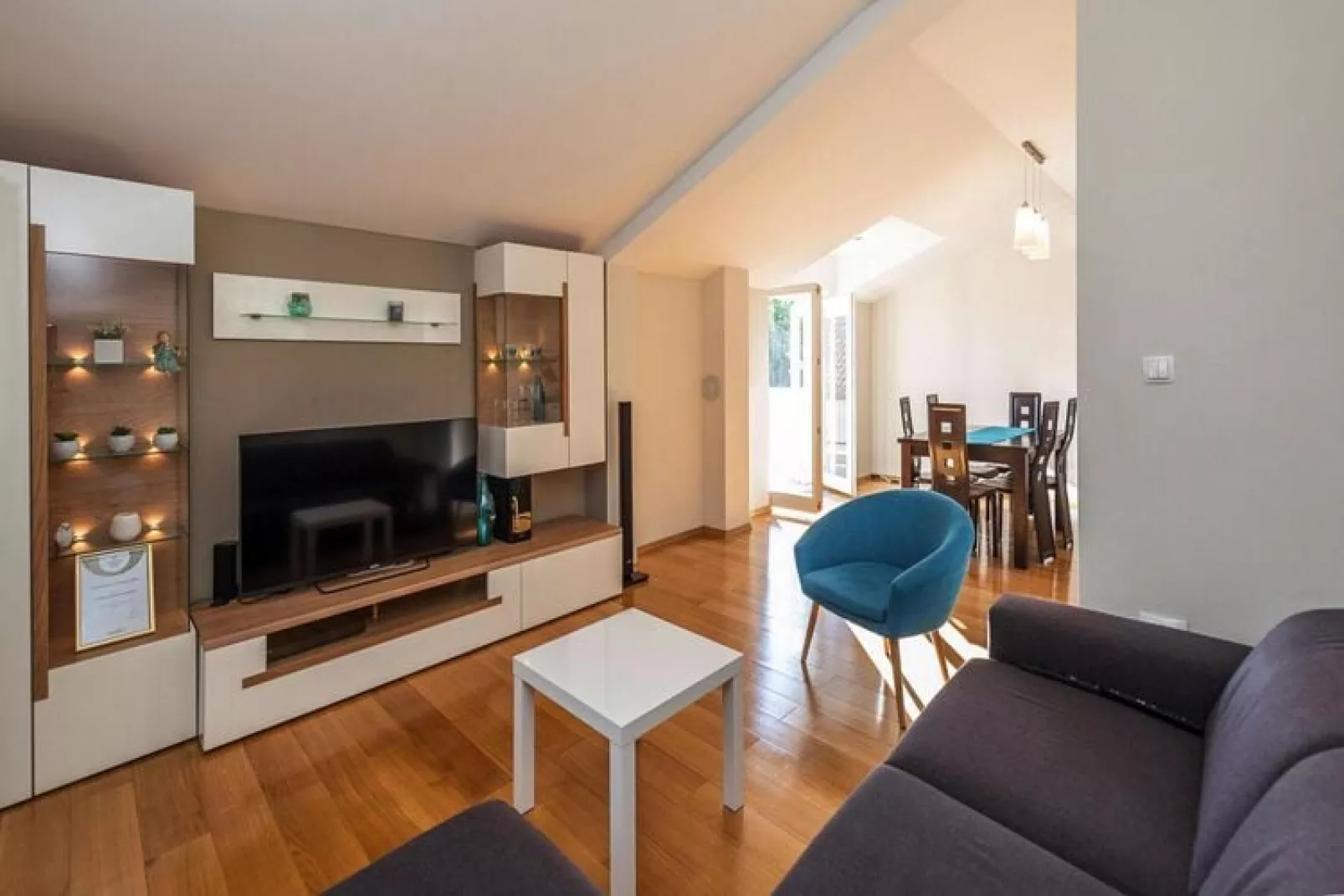 Holiday home Petrcane-SD107/A01/Marijanka for 6 Pers-Woonkamer