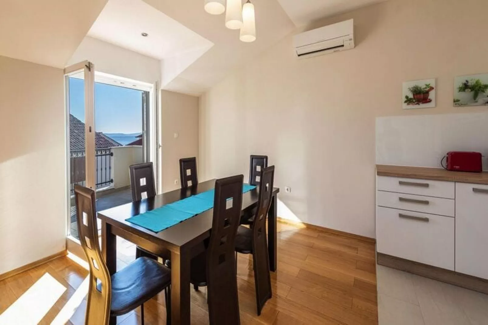 Holiday home Petrcane-SD107/A01/Marijanka for 6 Pers-Woonkamer