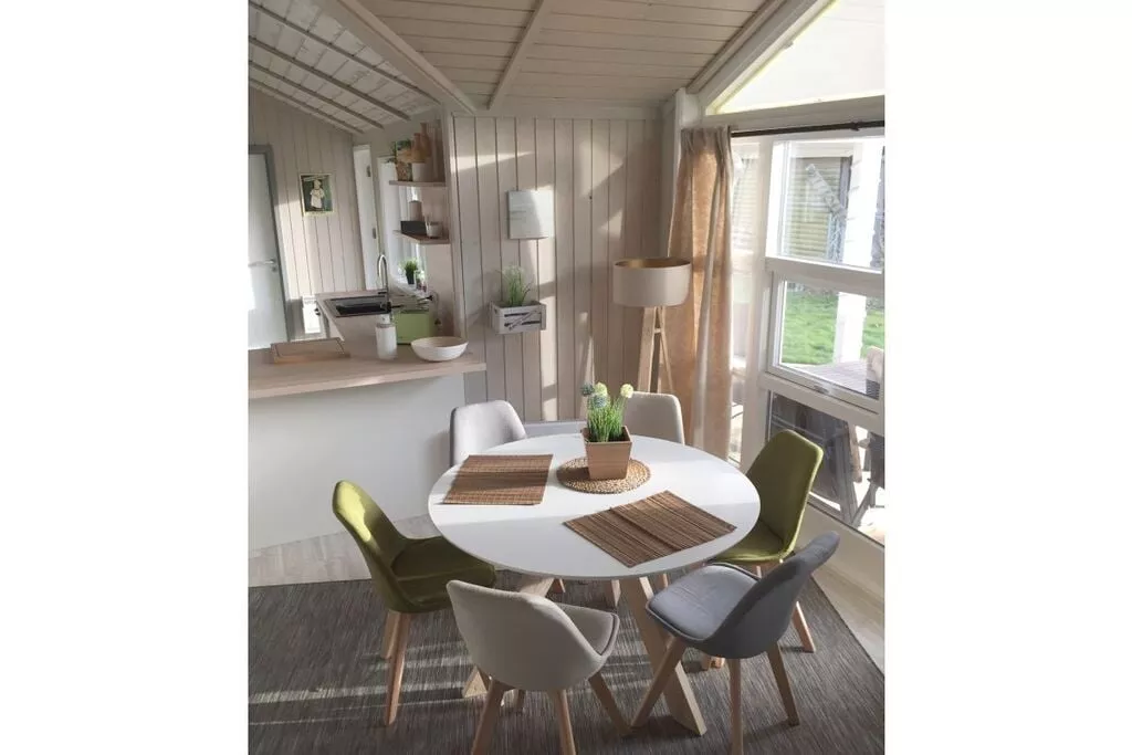 216473-Eetkamer