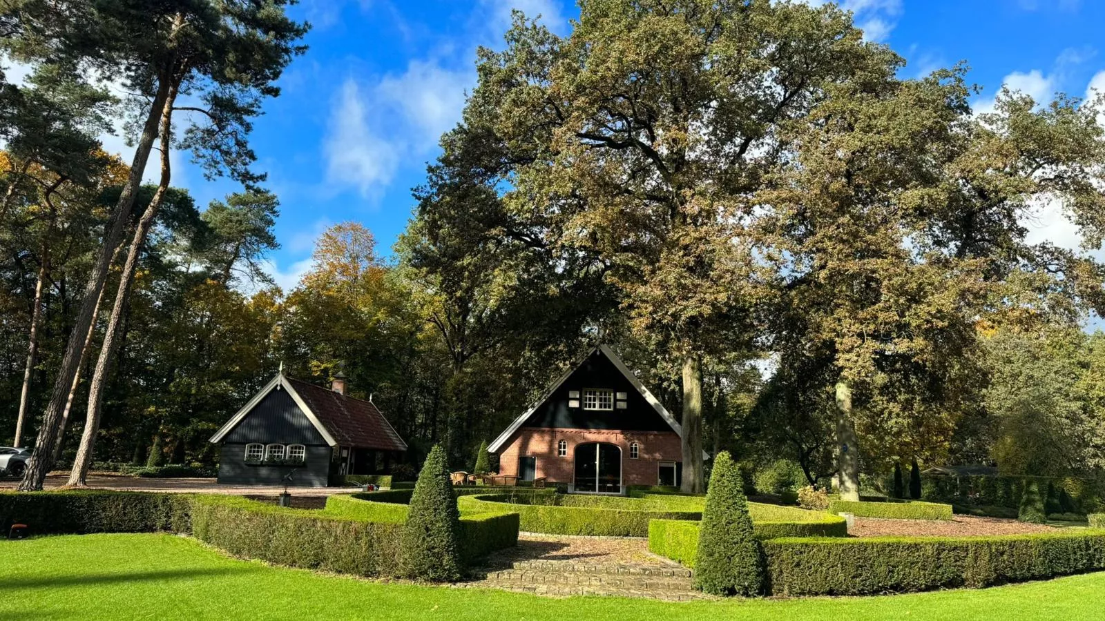 Erve Het Klaashuis-Buitenkant zomer