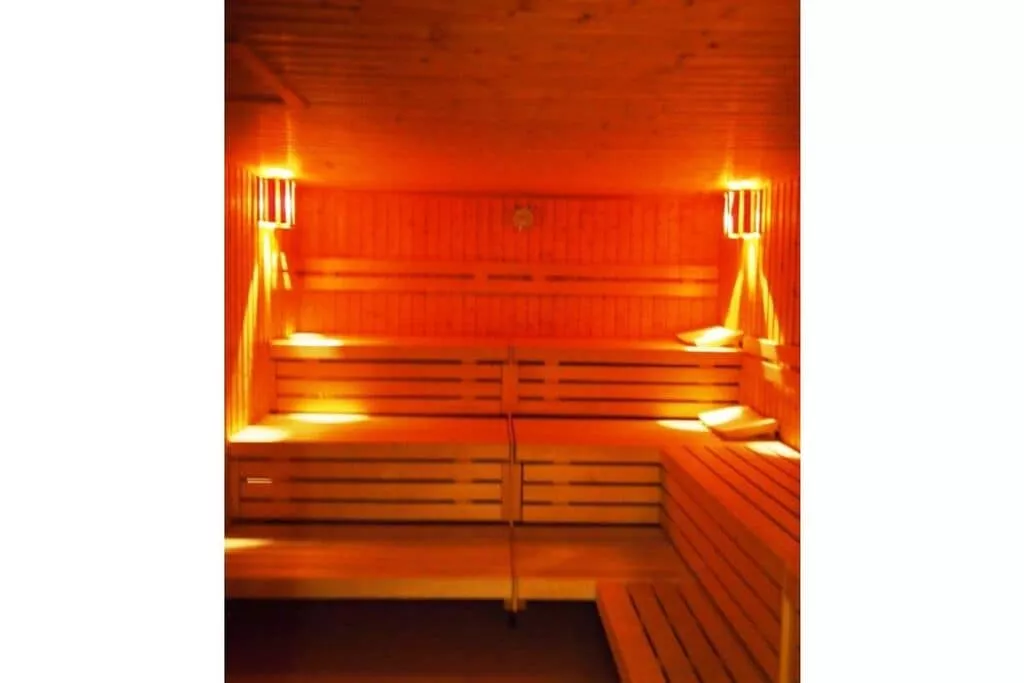 225277-Sauna
