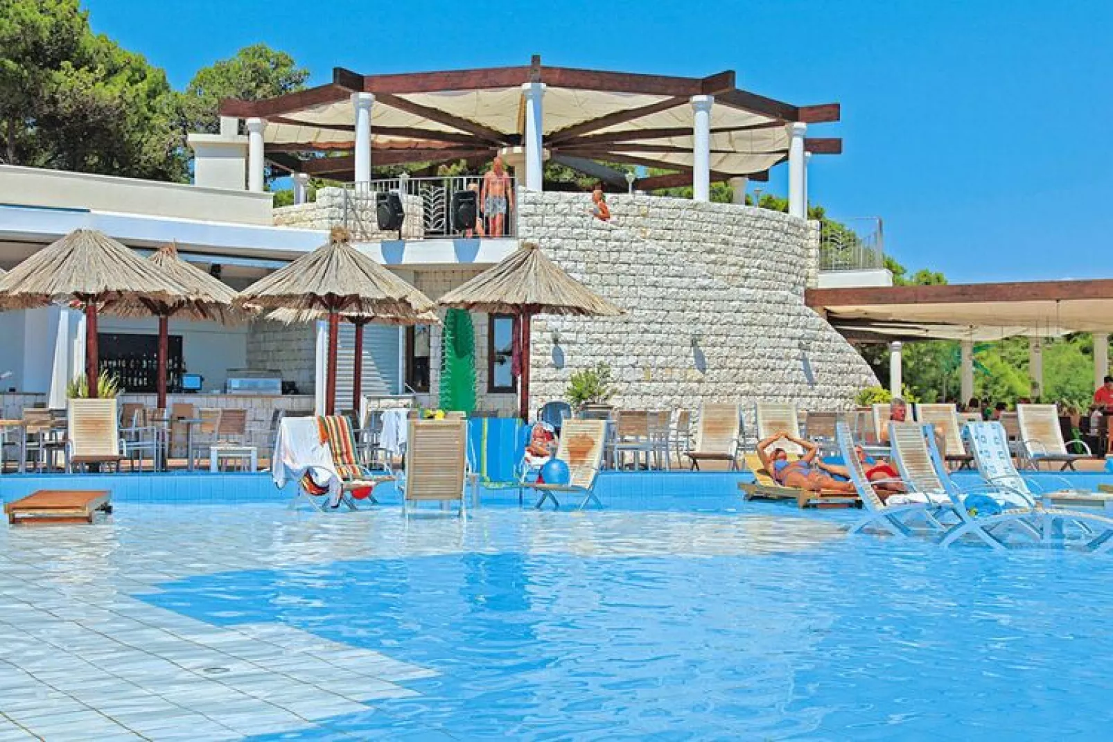 Villas Kornati in Amadria Park Camping Sibenik - 3-Raum-App 3&2 A2 ca55 qm für 5 Pers-Zwembad