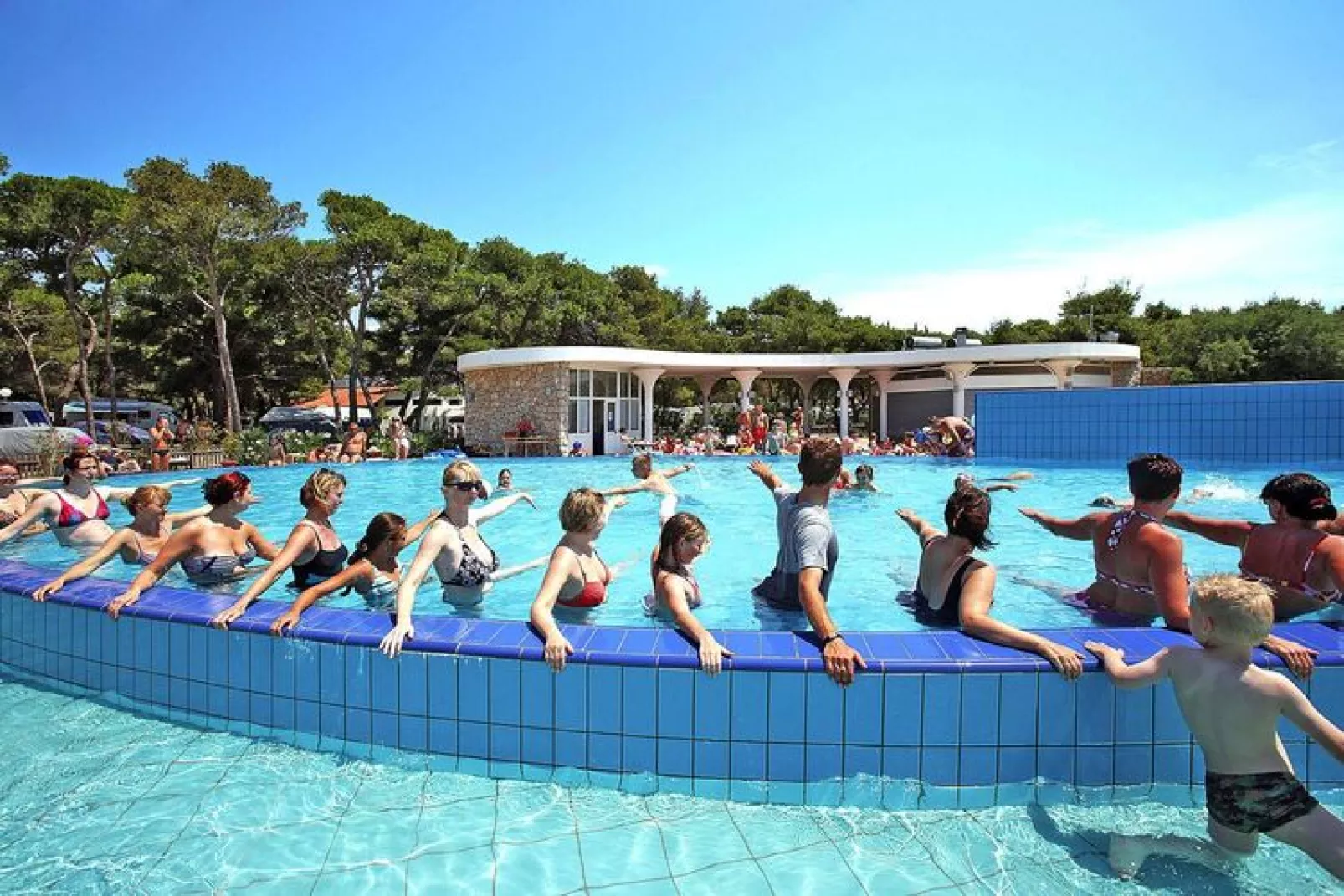 Villas Kornati in Amadria Park Camping Sibenik - 3-Raum-App 4&3 A3 ca70 qm für 7 Pers-Zwembad