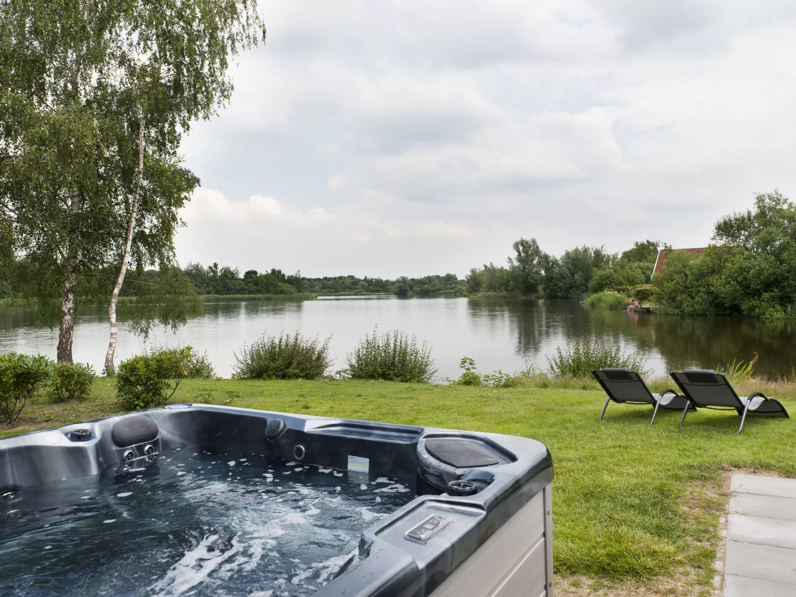 Lieskehuis Wellness de Luxe 10+2-Buiten