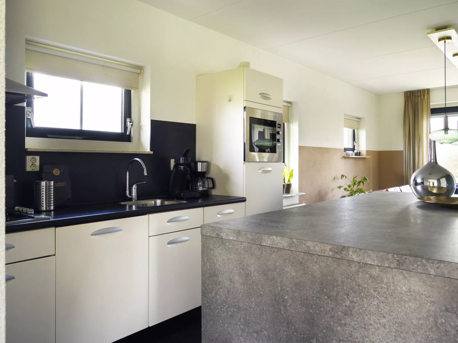 Lieskehuis Wellness de Luxe 10+2-Binnen