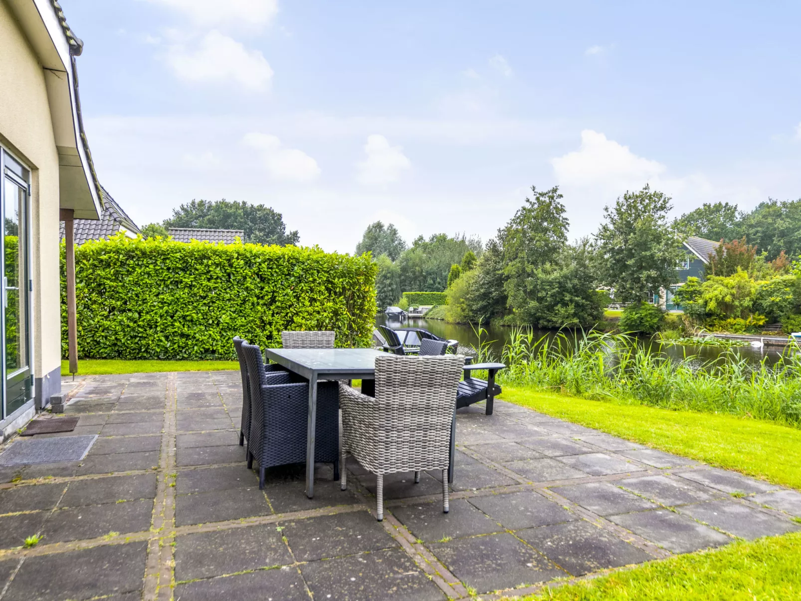 Heerd Wellness de Luxe-Buiten