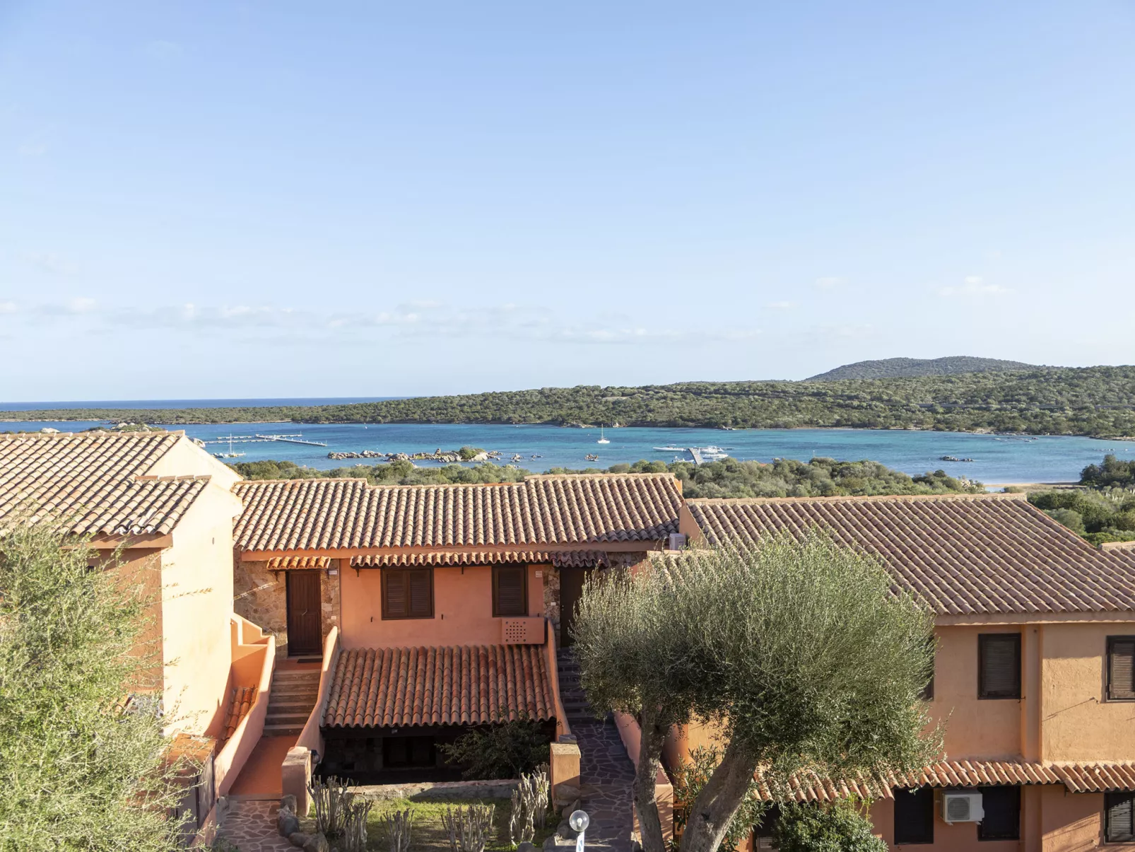 CSB-13 - Baia de Bahas-Buiten