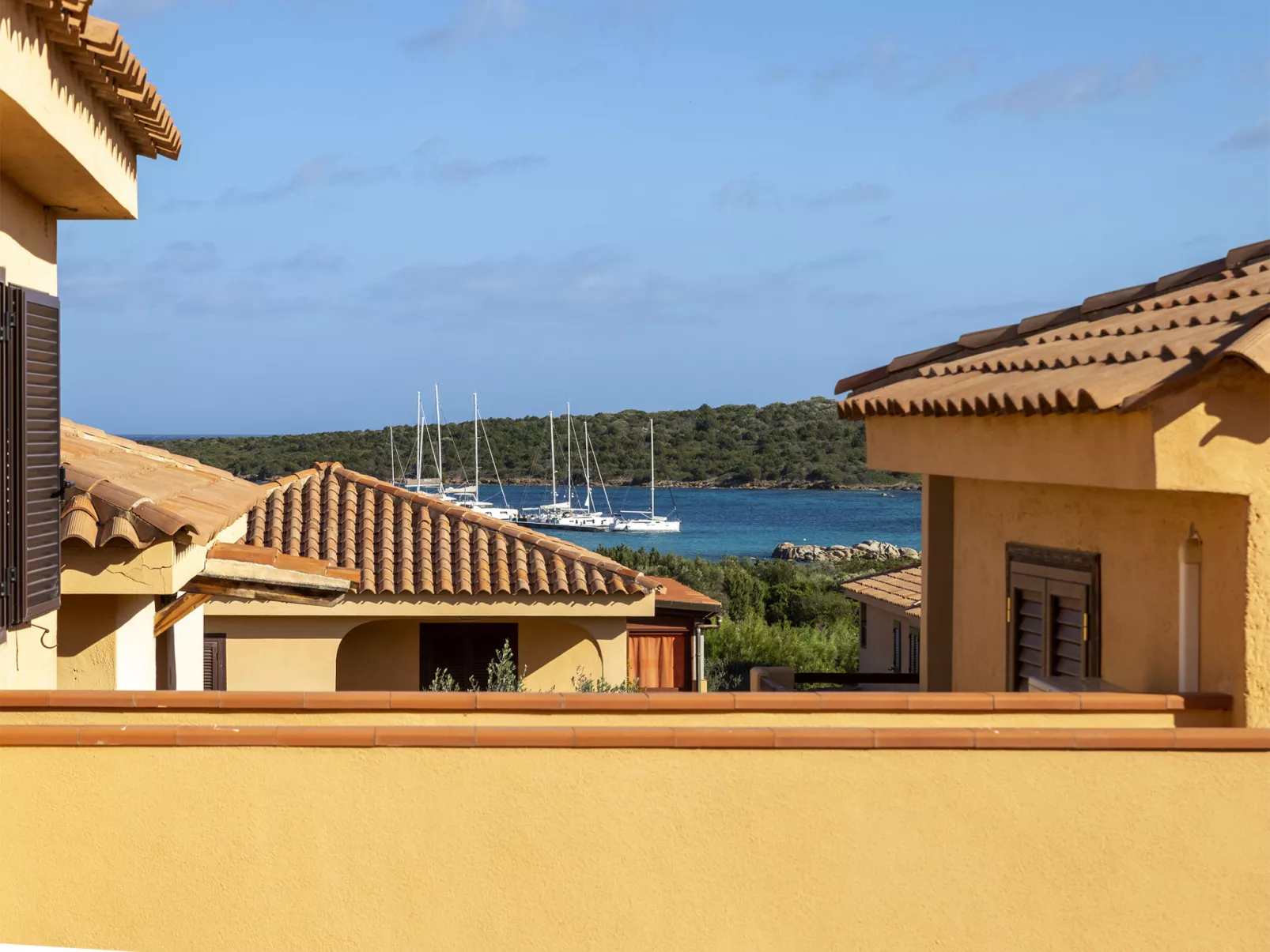 D4 - C2, Baia de Bahas-Buiten