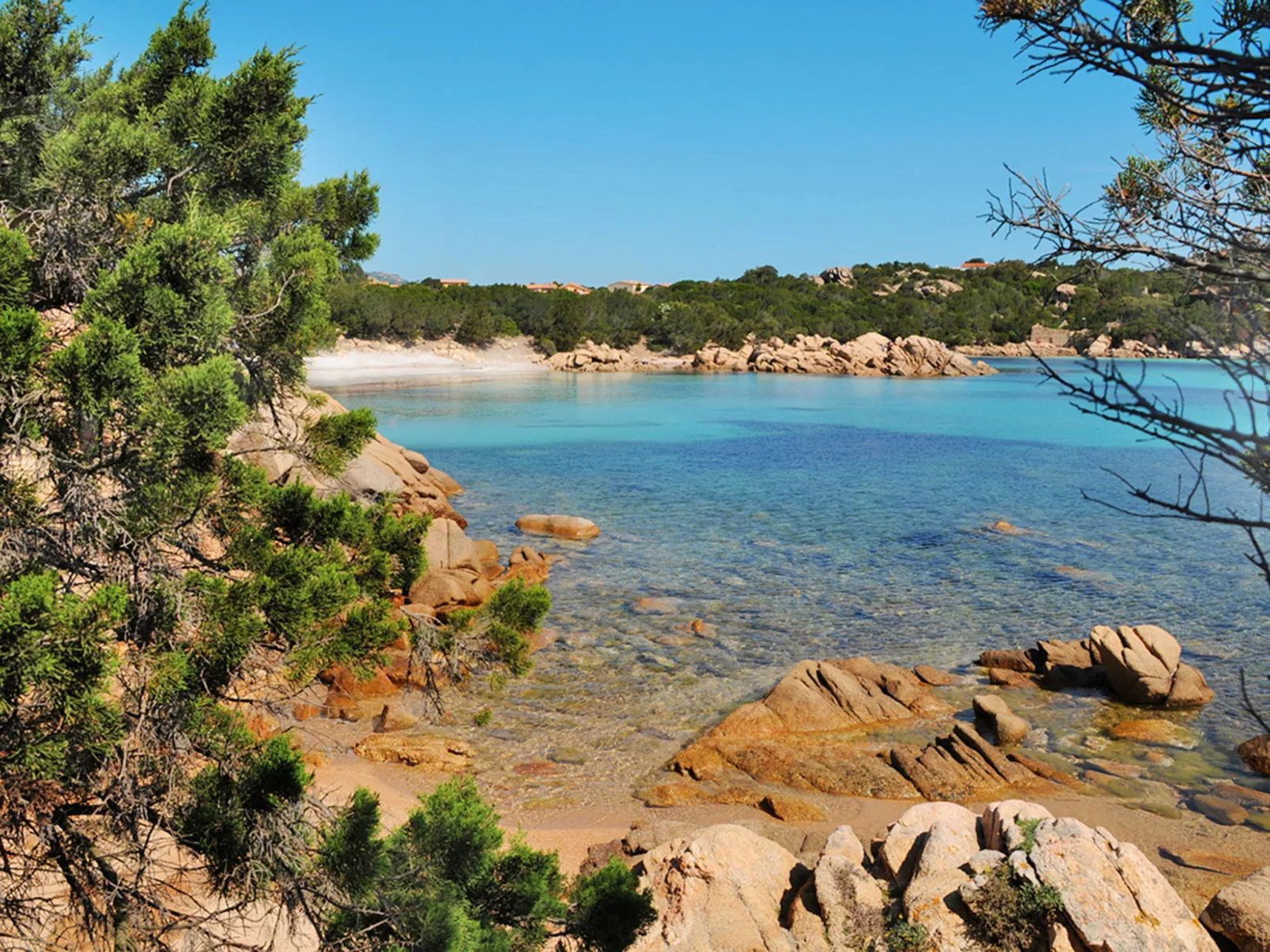 Cala Volpe-Omgeving