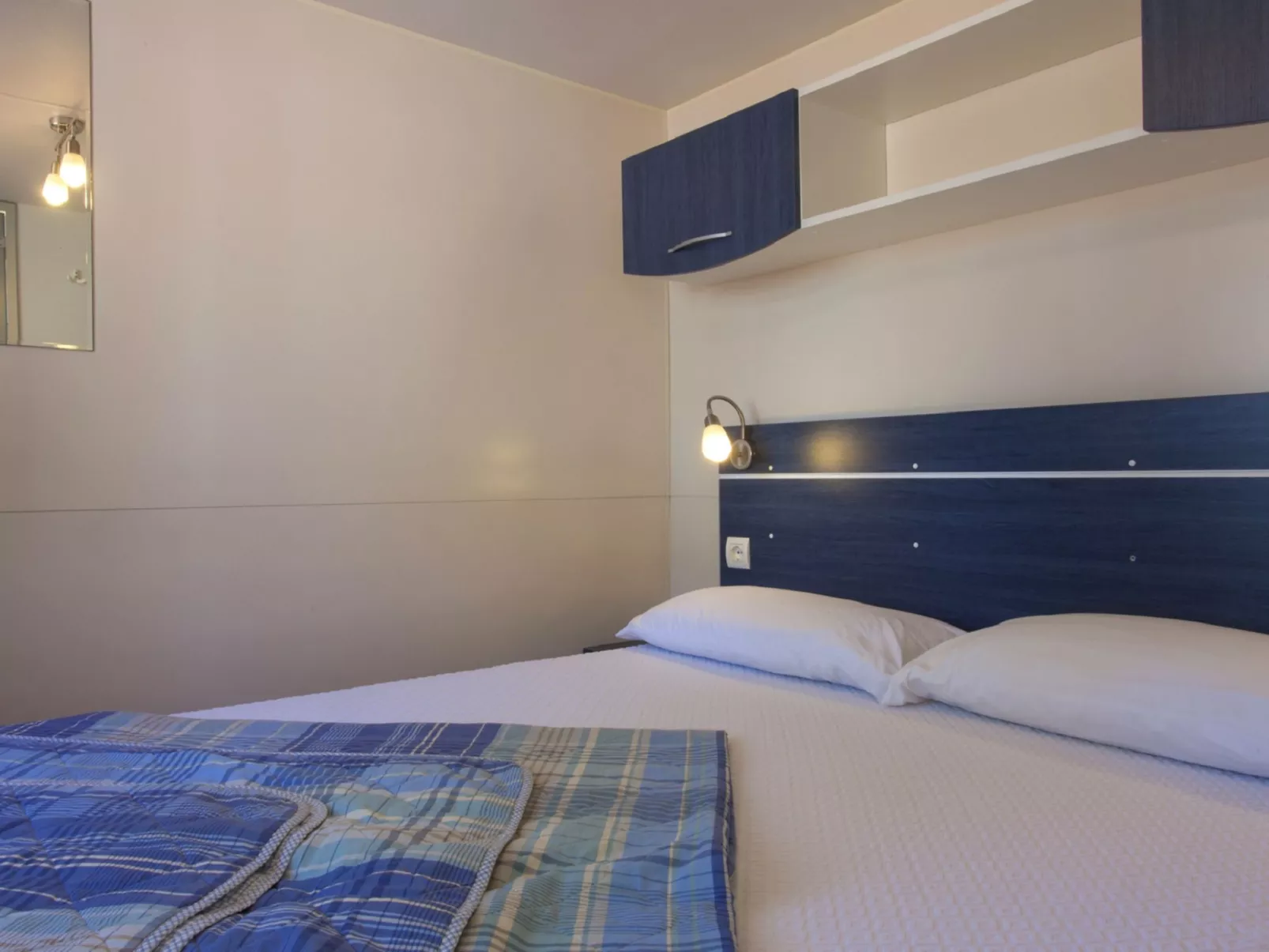 Camping Village Capo d'Orso-Binnen