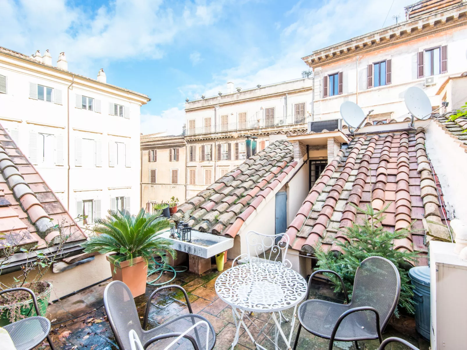 Piazza Navona Luxury Terrace Apartm-Buiten