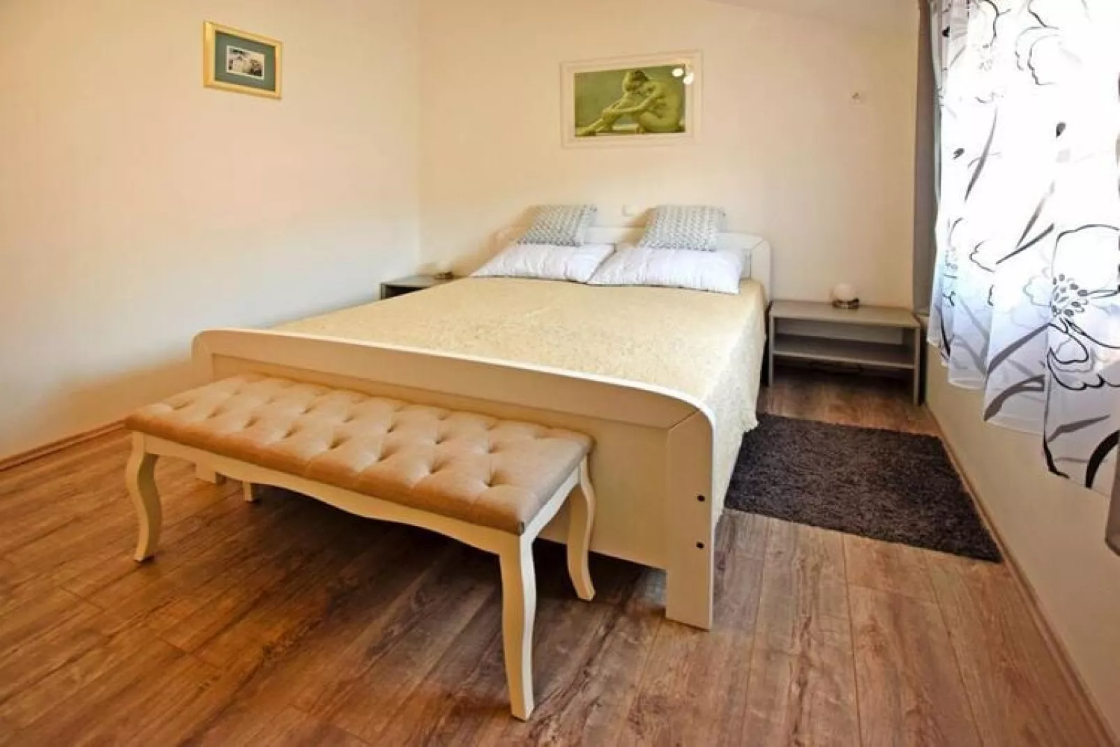 Appartement in Starigrad Paklenica op slechts 200 meter van de zee-Slaapkamer