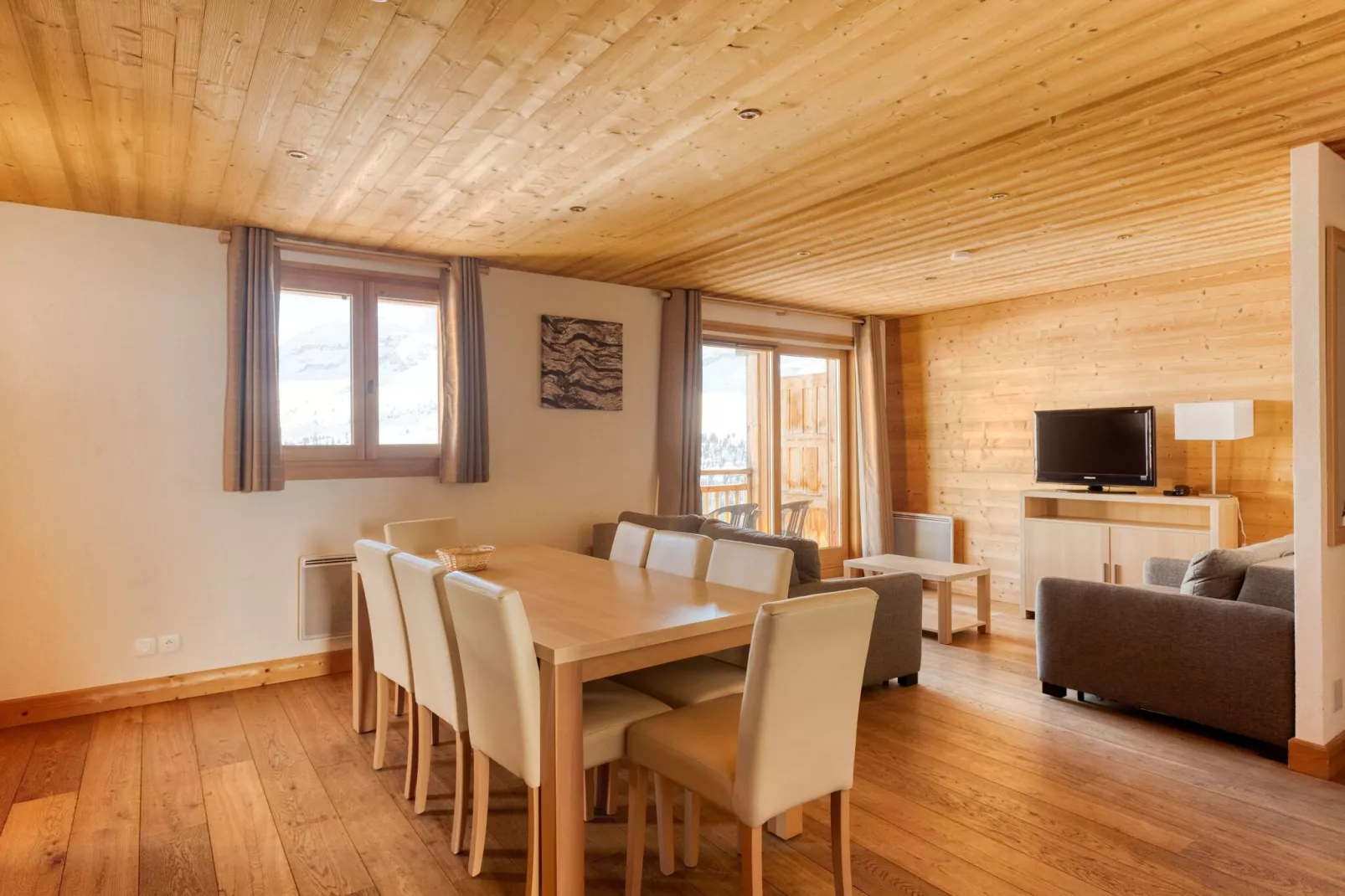 Authentiek appartement in het skigebied Le Grand Massif-Woonkamer