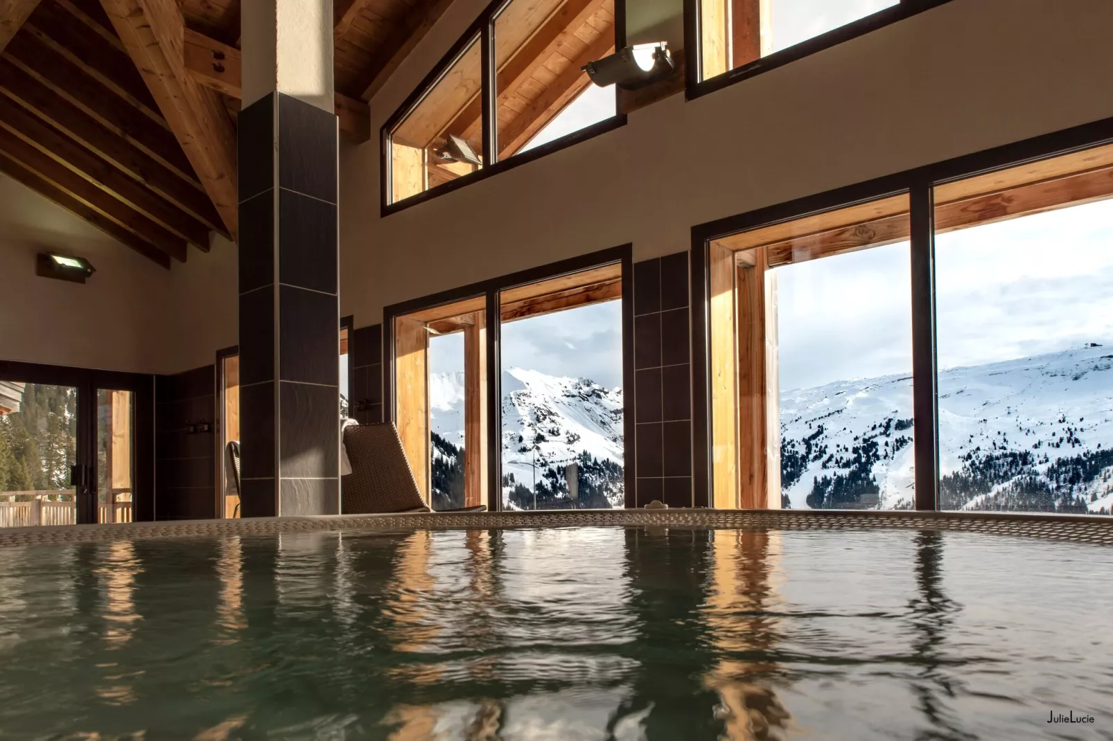Authentiek appartement in het skigebied Le Grand Massif-Parkfaciliteiten