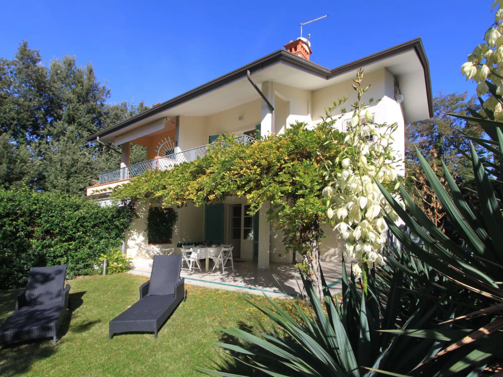 Villa Glicine - Buiten