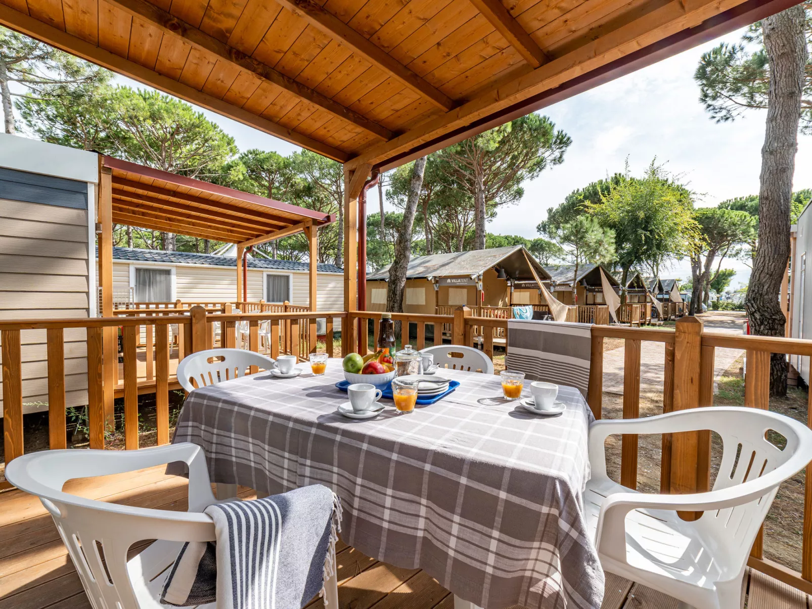 Camping Village Cavallino-Buiten