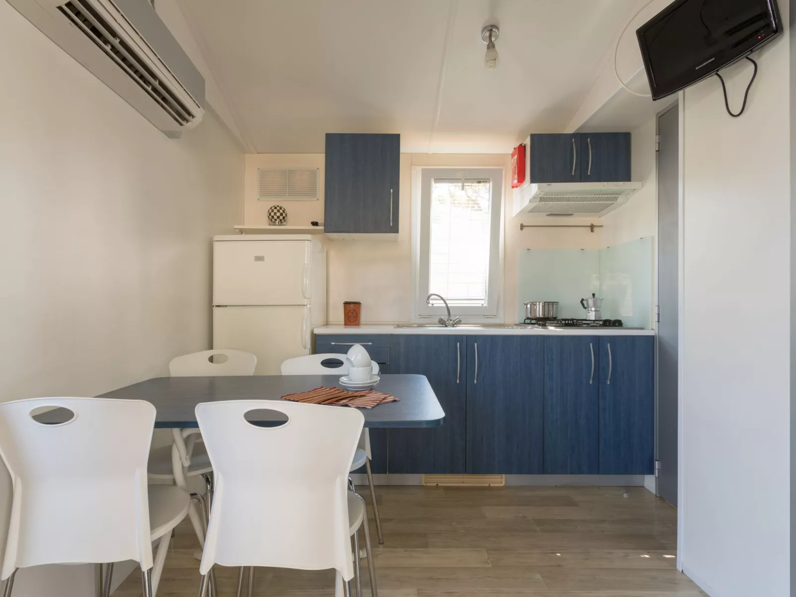 Camping Village Cavallino-Binnen