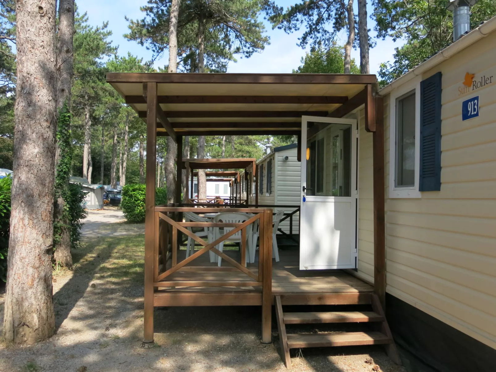 Camping Village Mare Pineta-Buiten
