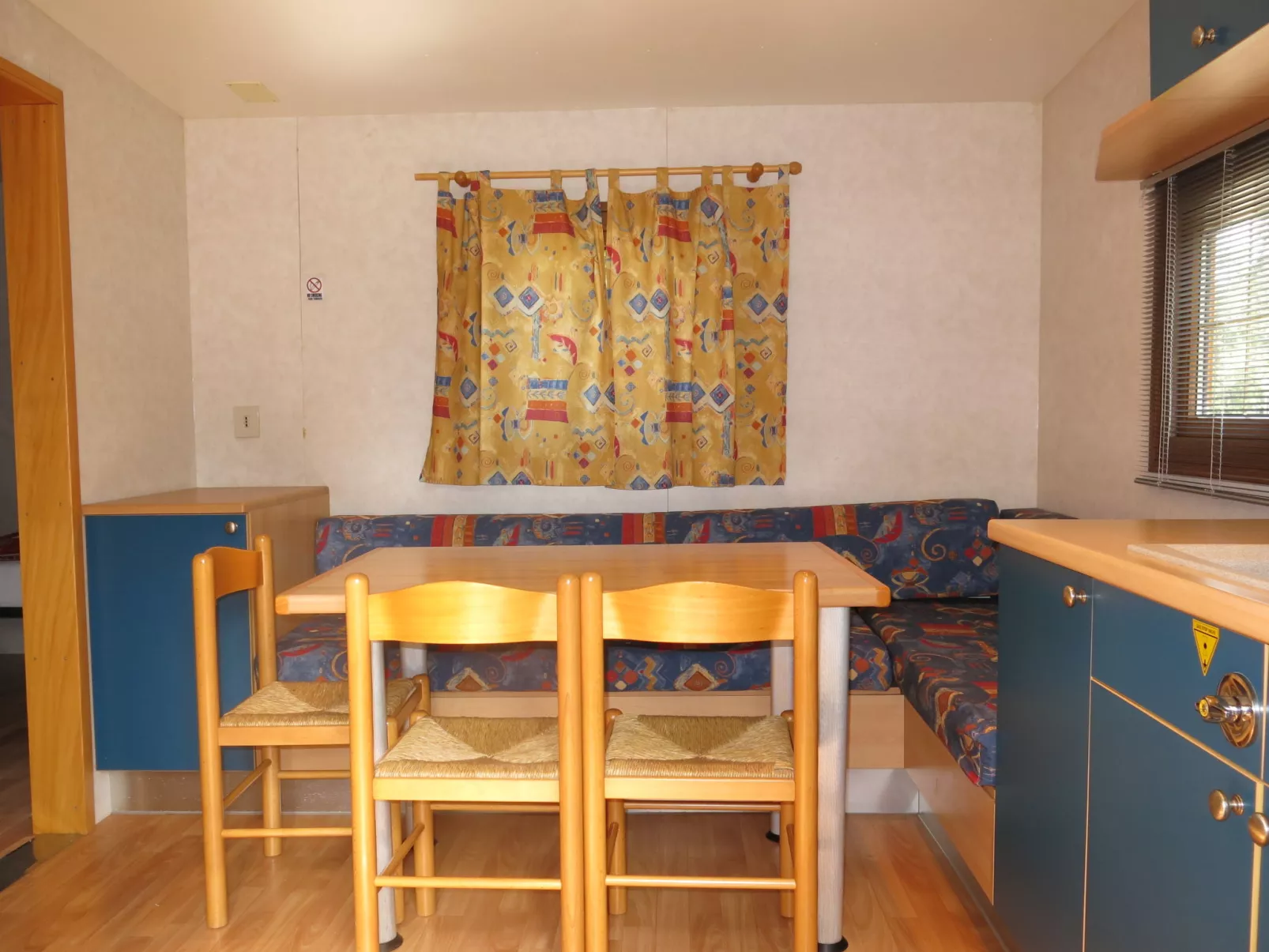 Camping Village Mare Pineta-Binnen
