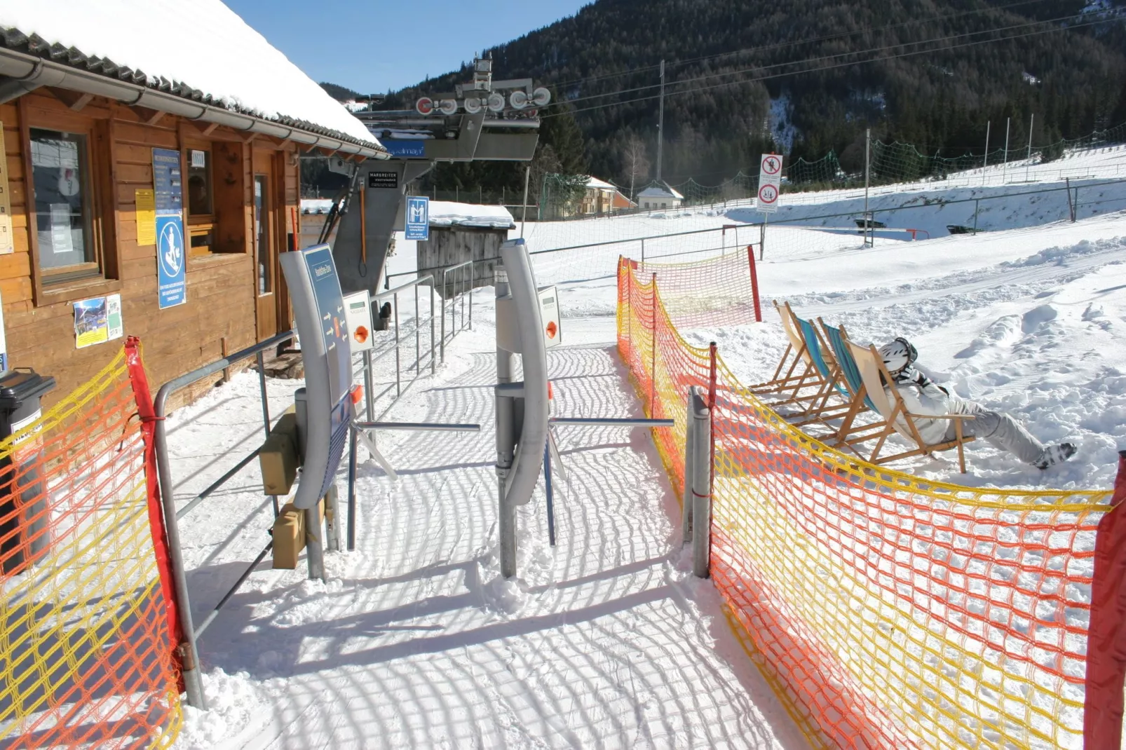 Luxe vakantiechalet in Steiermark met sauna-Gebied winter 1km