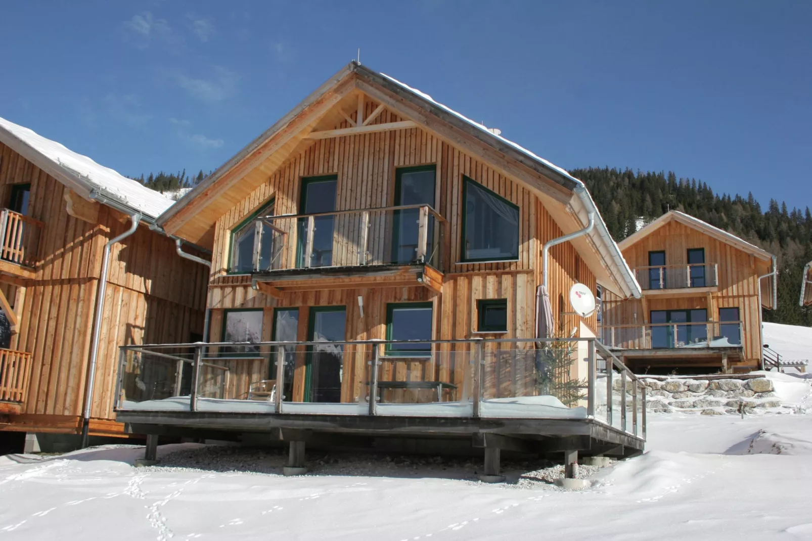Chalet Almdorf 8-Exterieur winter