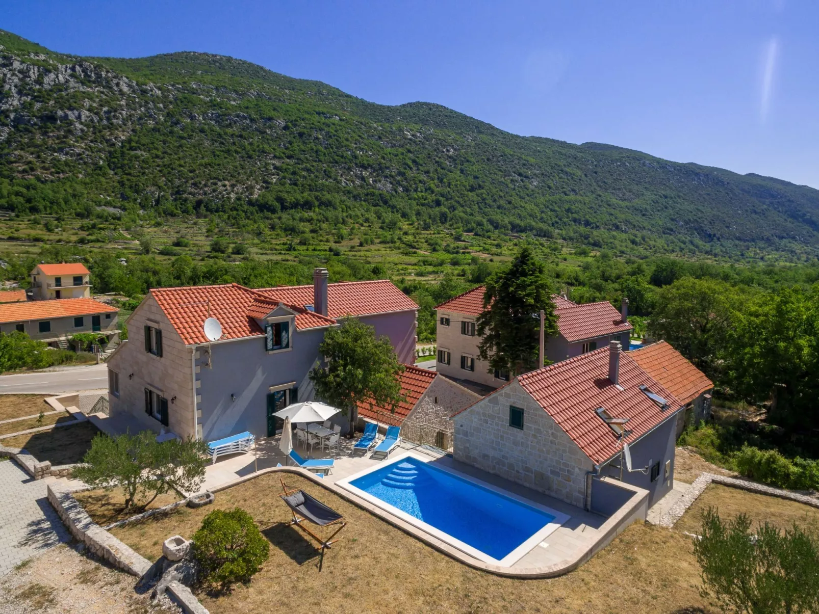 Villa Roglić-Buiten