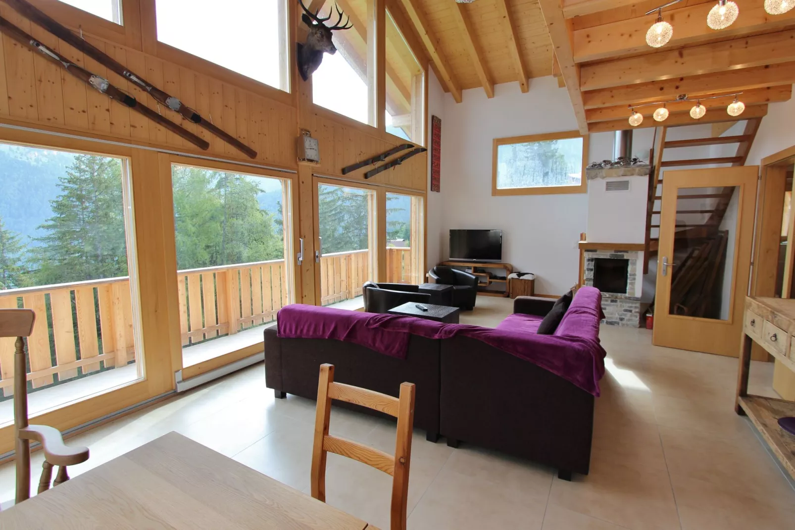 Chalet Chaud-Woonkamer