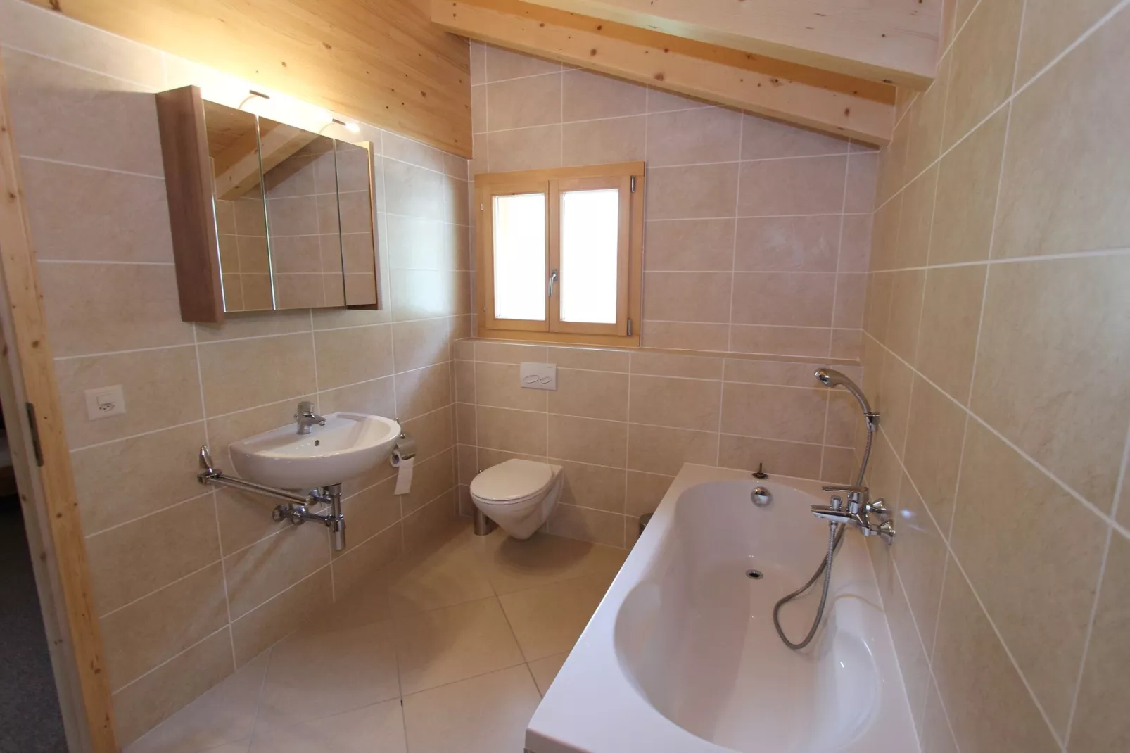 Chalet Chaud-Badkamer