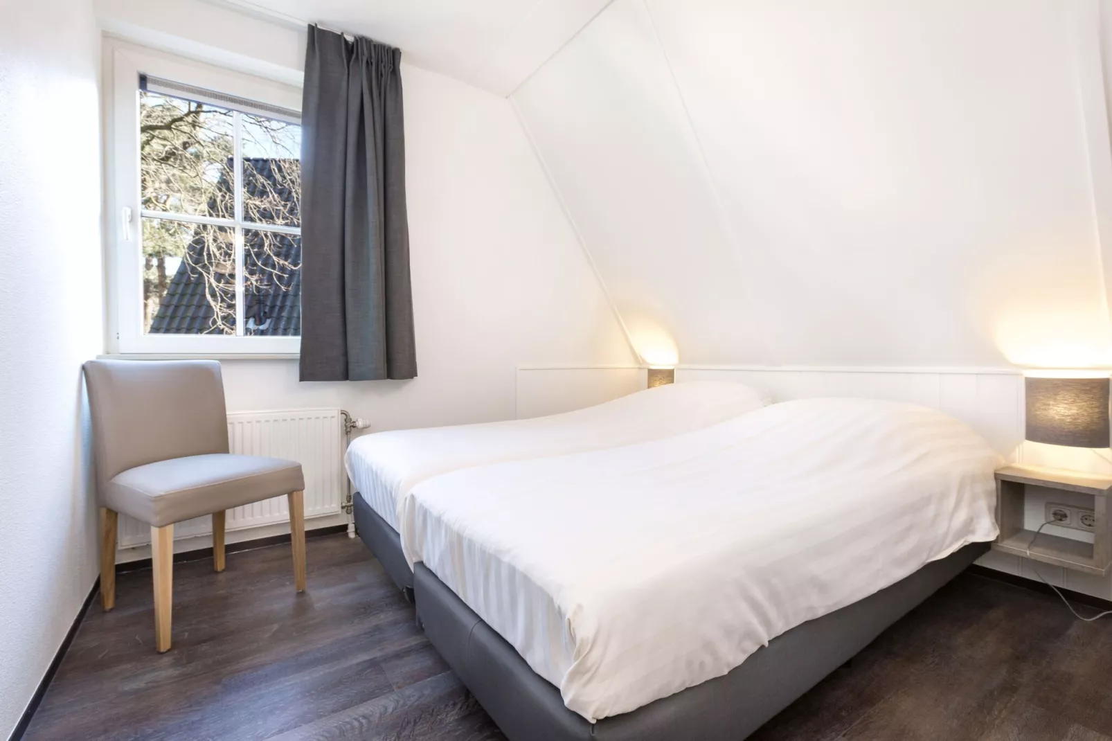 Vakantiepark de Katjeskelder 16-Slaapkamer