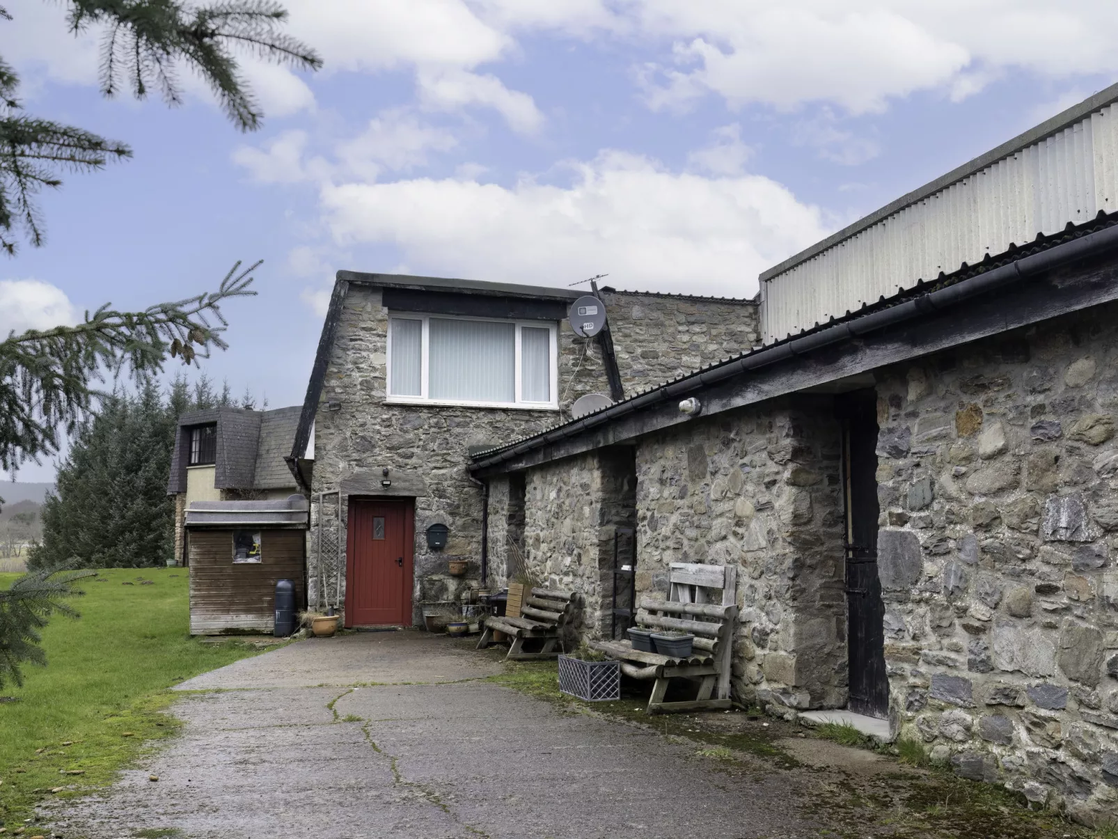 Stable Cottage-Buiten