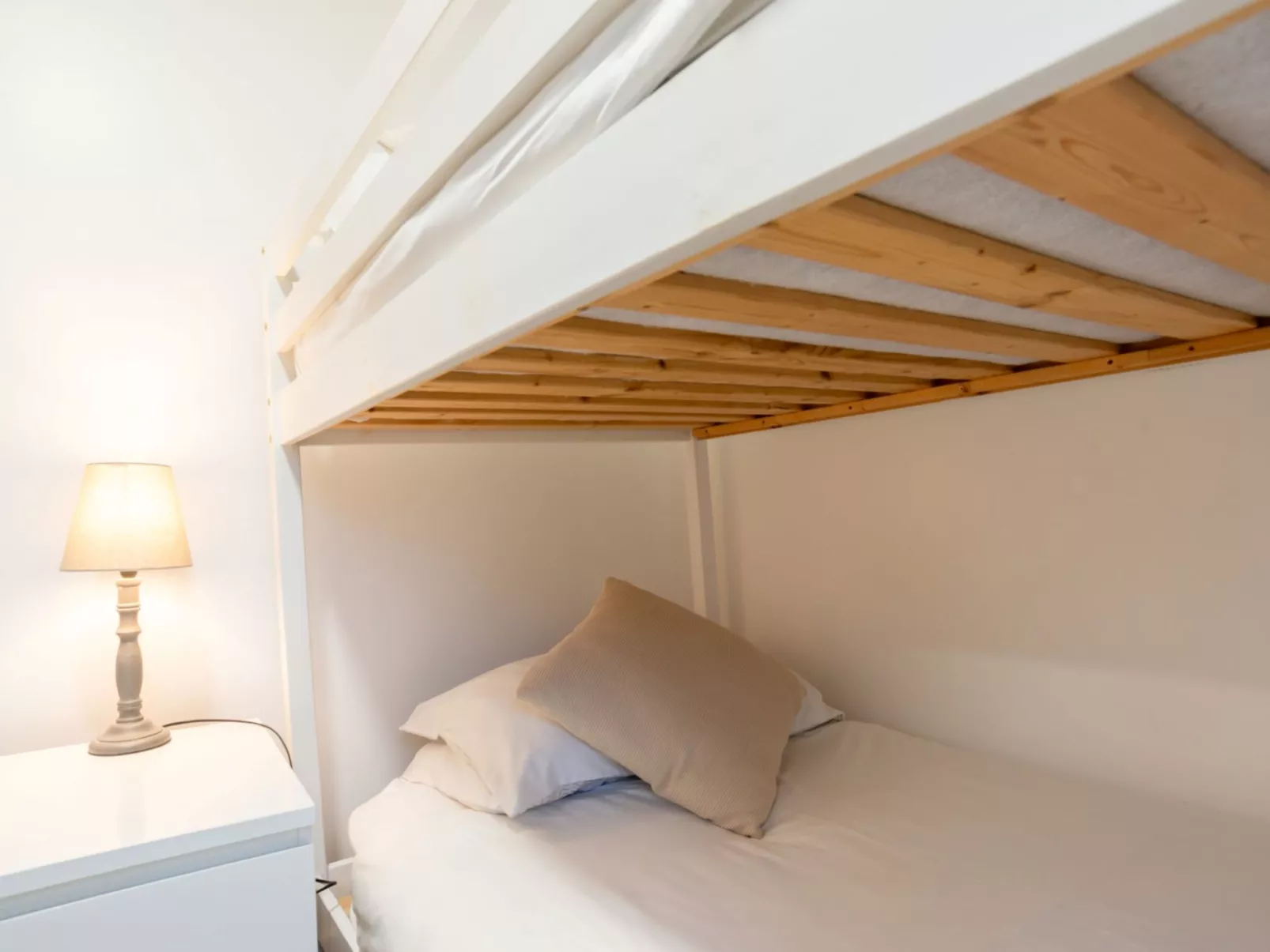 Wheal Rose Hot Tub Lodge-Binnen