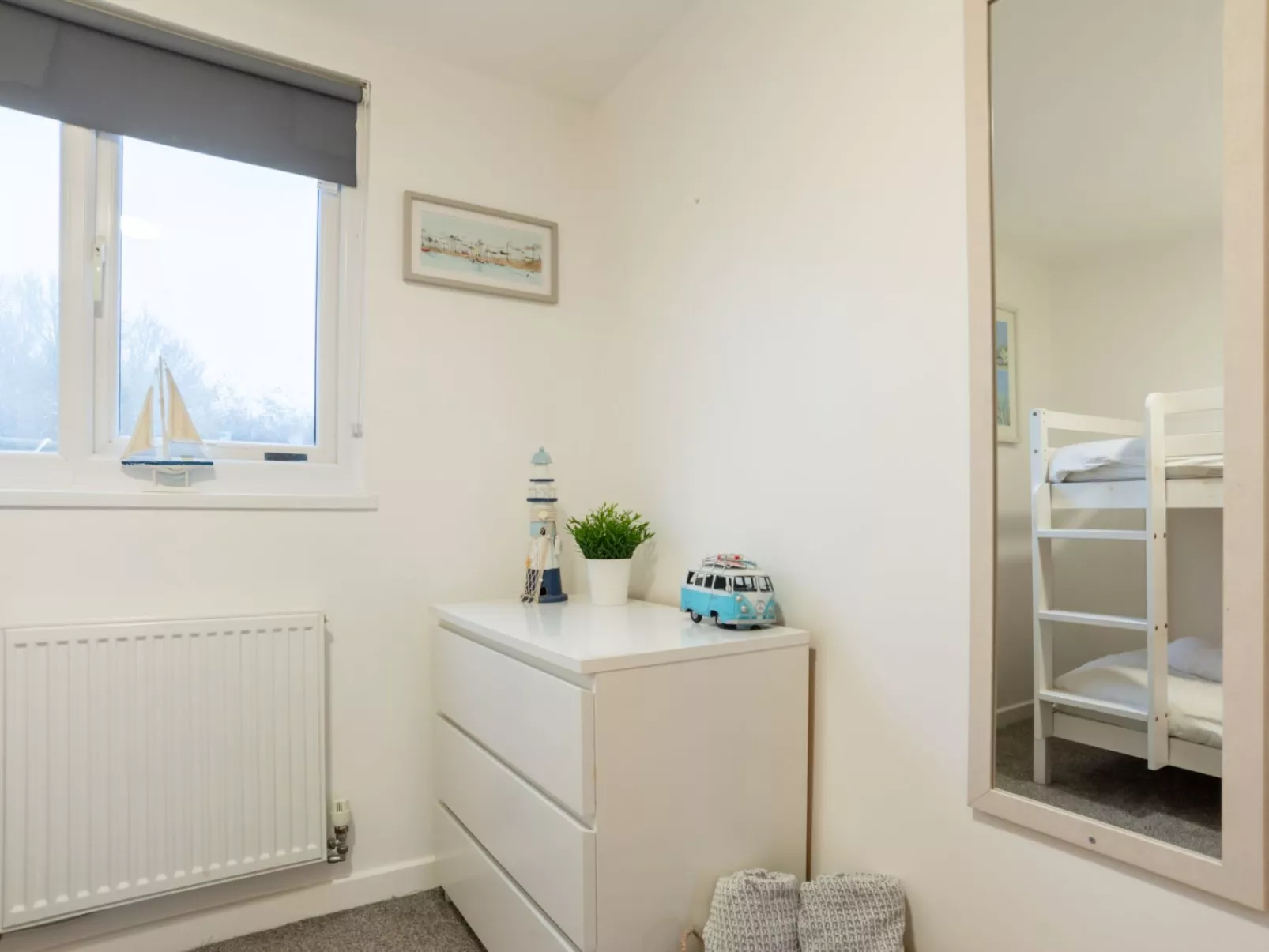 Wheal Rose Hot Tub Lodge-Binnen
