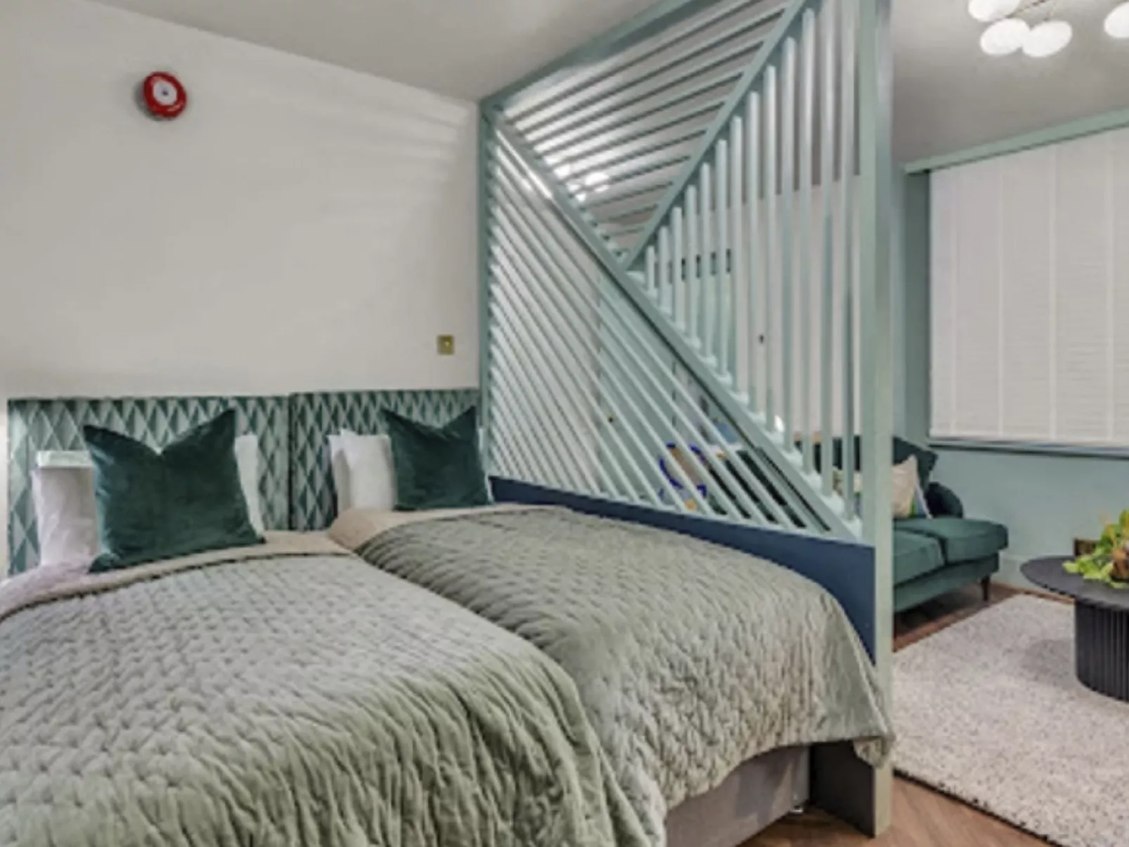 Kensington 1 bedroom apt-Binnen